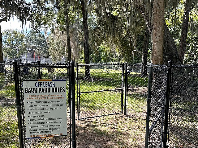 Oakbrook Bark Park