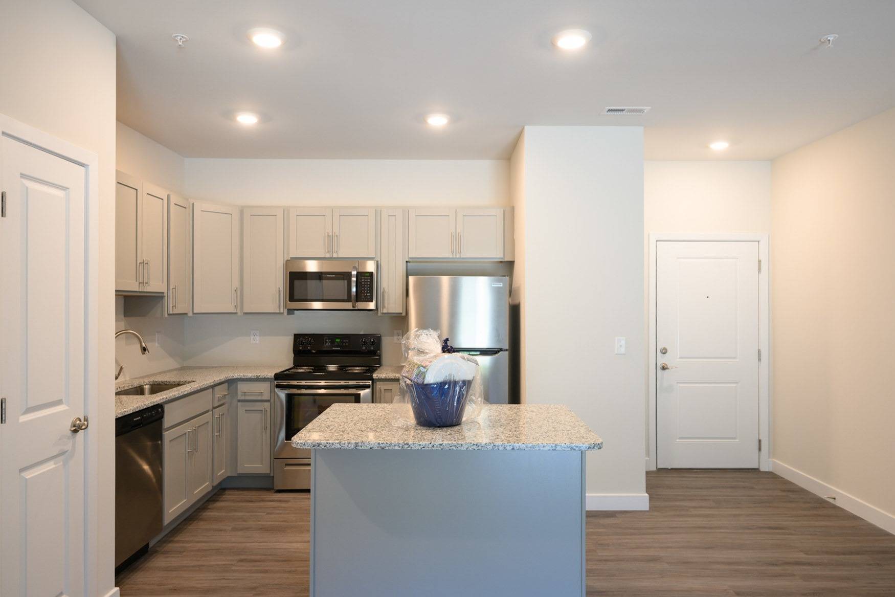 View Photos Coastal Tide Apartments