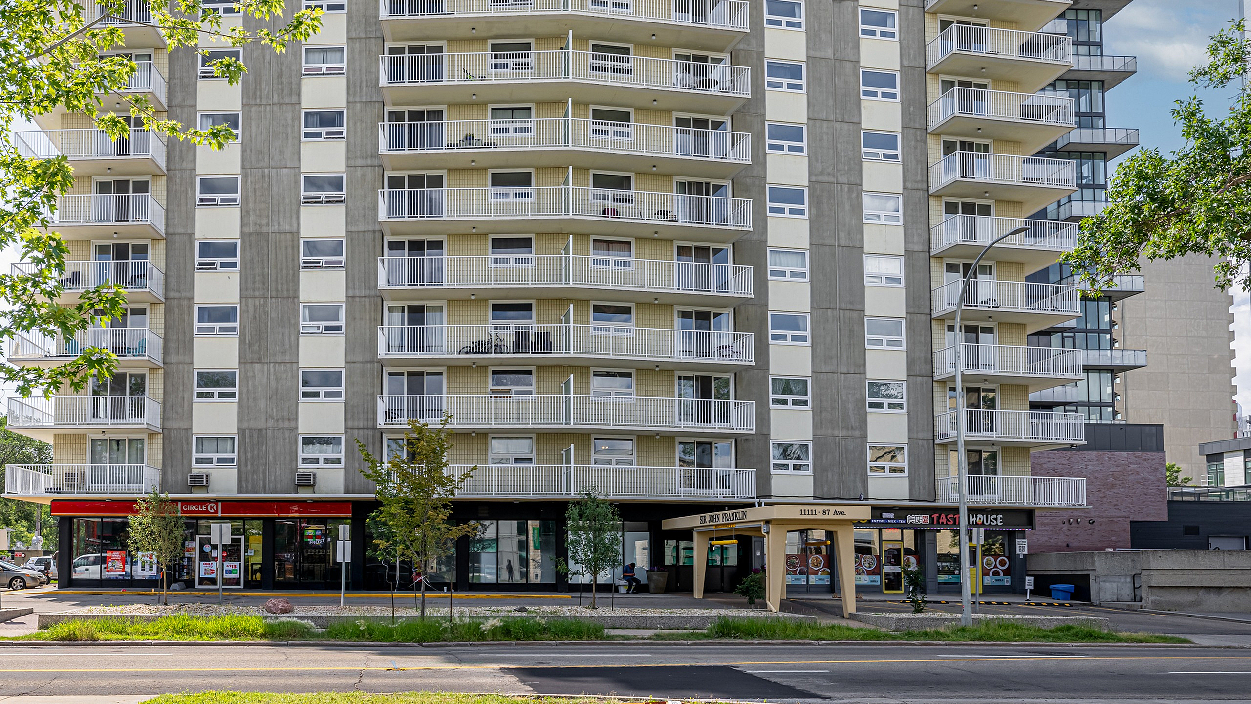 Sir John Franklin - Edmonton student accommodation