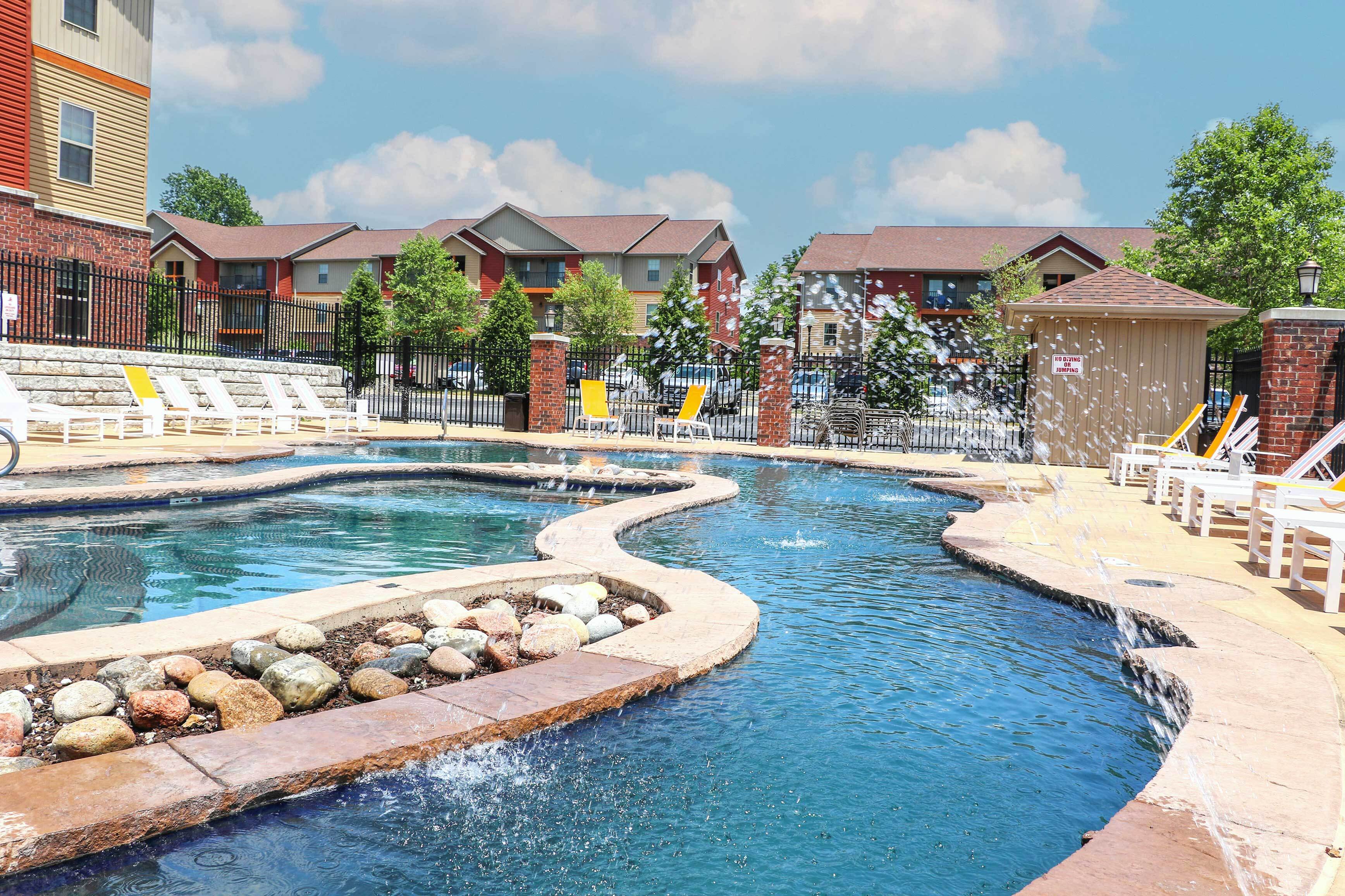 Kensington Park Apartments in Springfield MO
