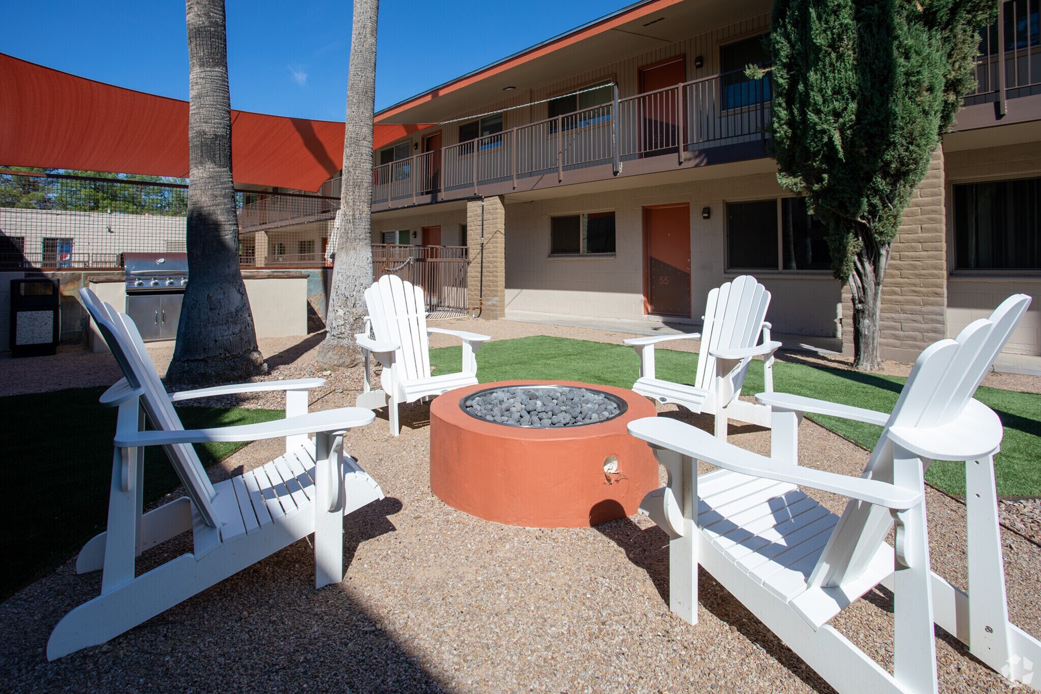 Tradewinds Apartments community amenities and landscaped outdoor spaces in Tucson, Arizona