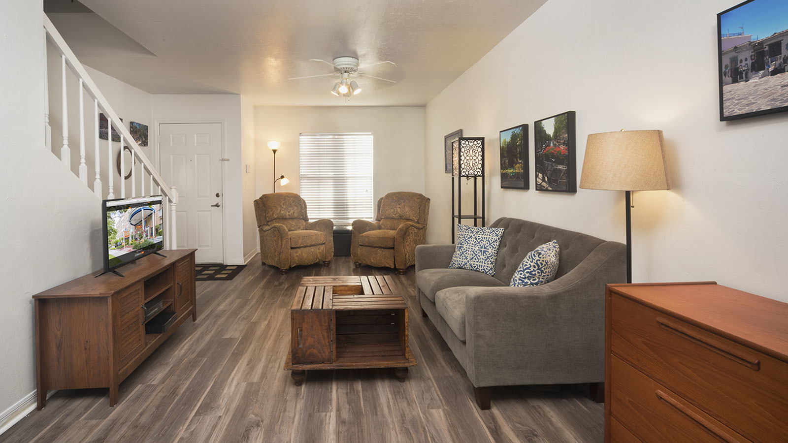 College Manor Apartments