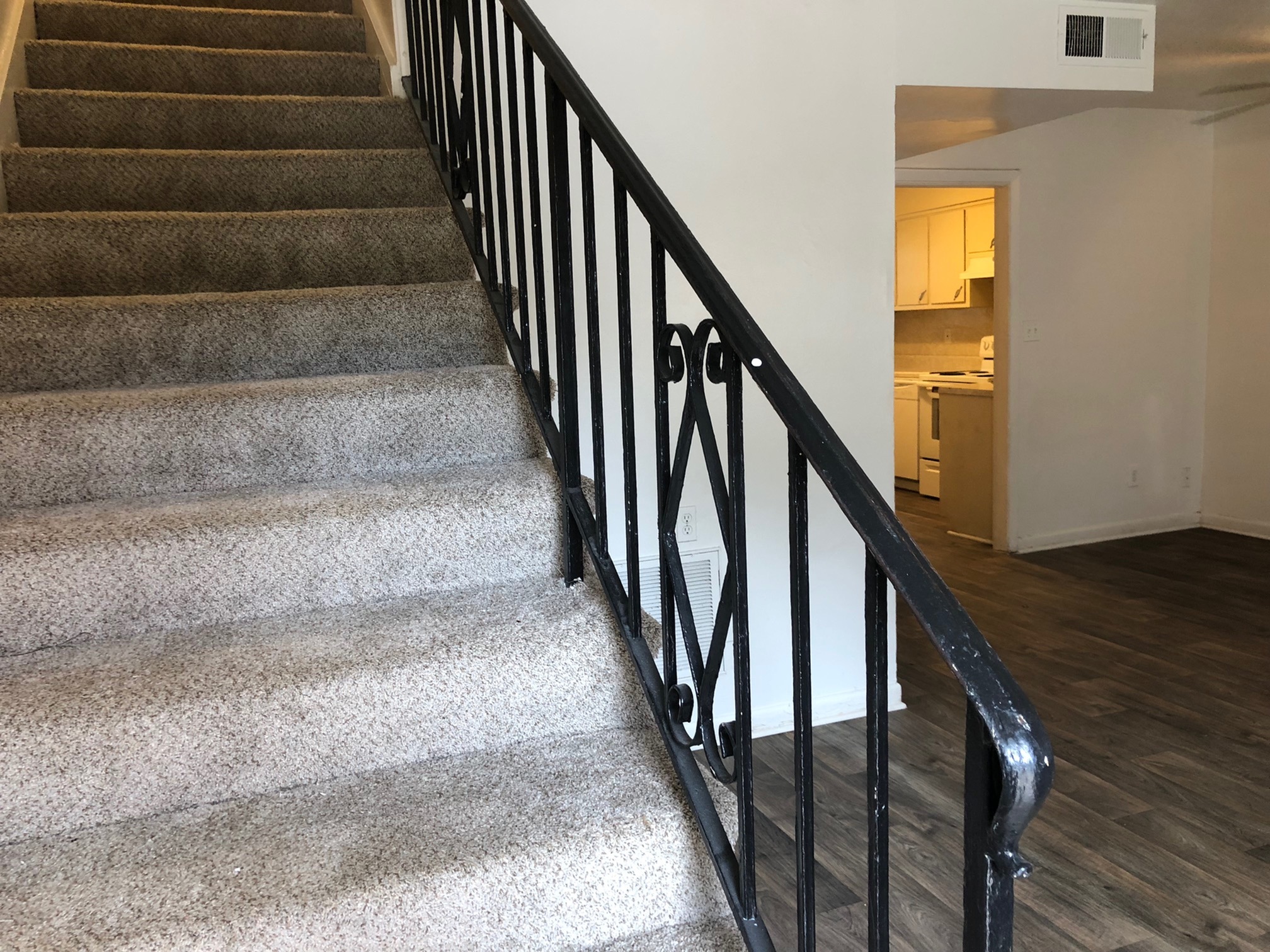 1 3 Bed Apartments Check Availability Kingstown Townhomes