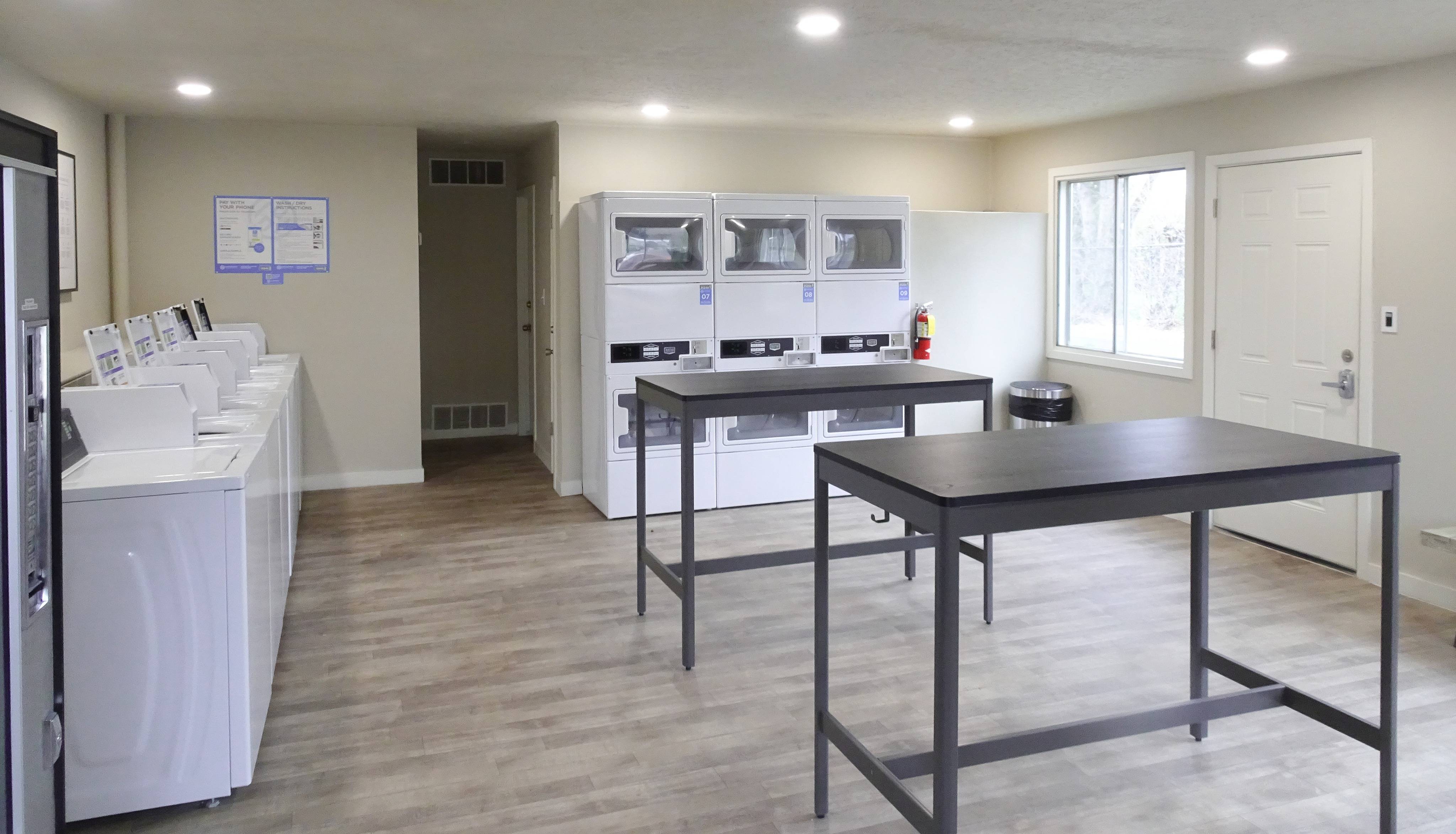 View Photos Ivy Apartment Homes