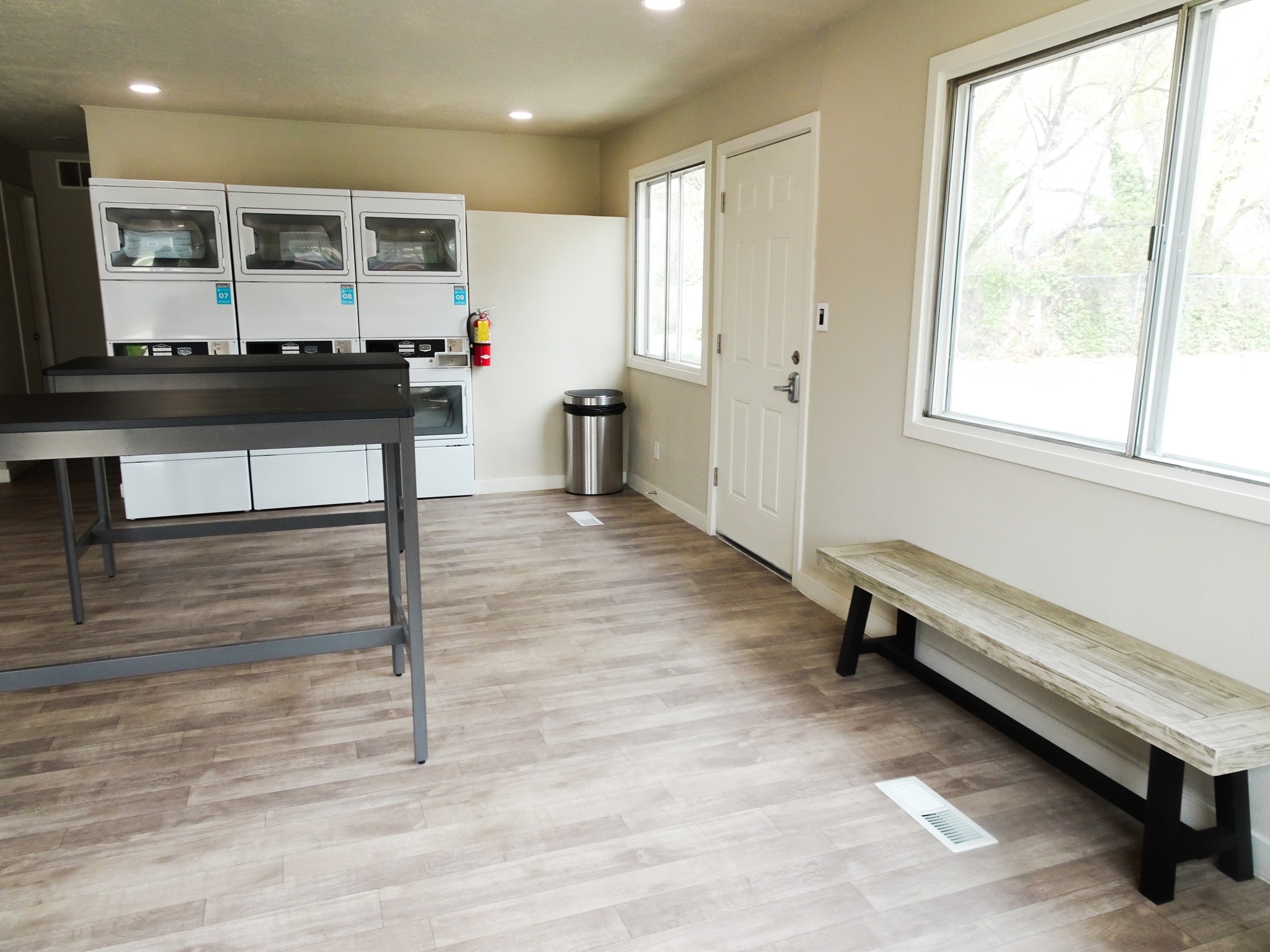 View Photos Ivy Apartment Homes