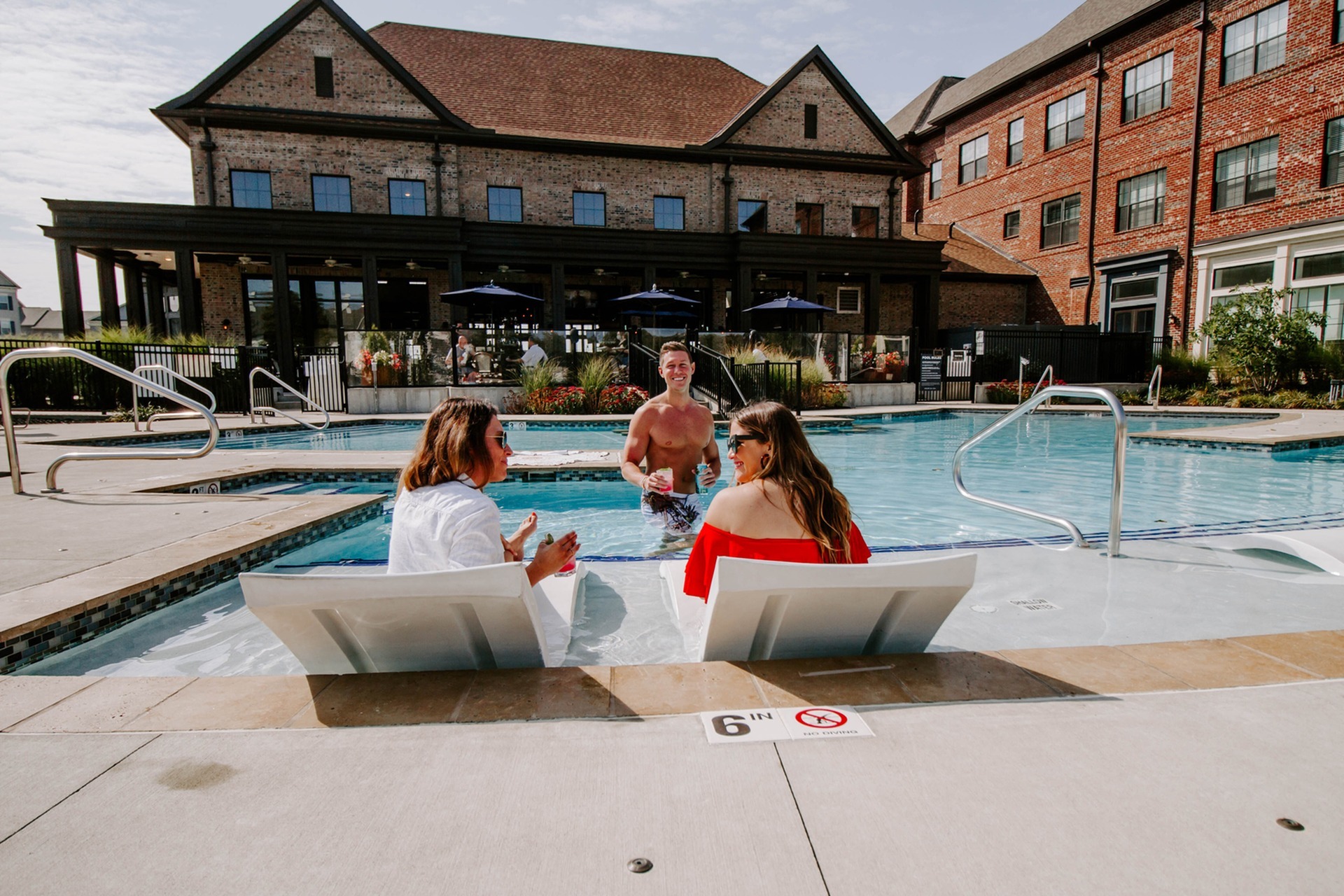 View Photos LC New Albany