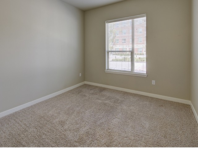 Eclipse - Unfurnished Image