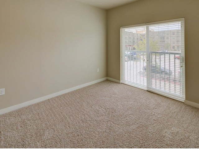 Lunar - Unfurnished Image