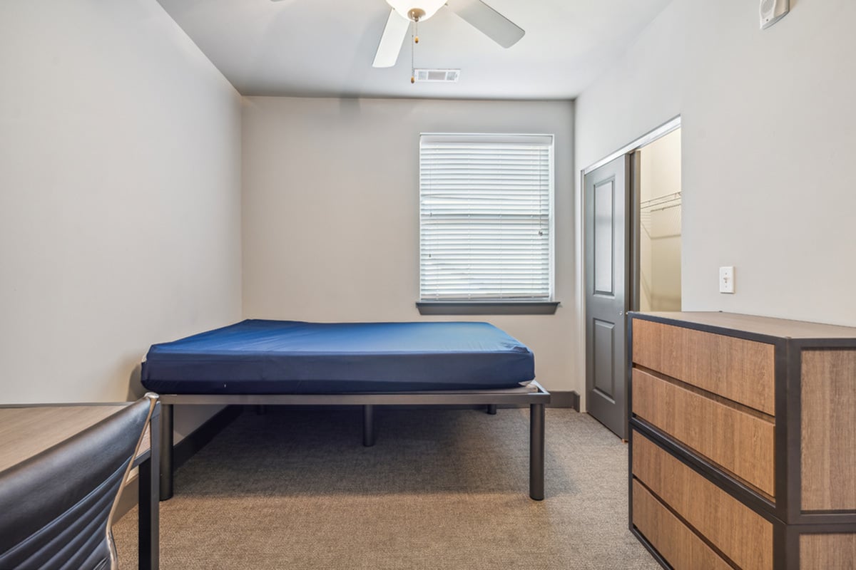 Ocala 2x2 - Furnished Image