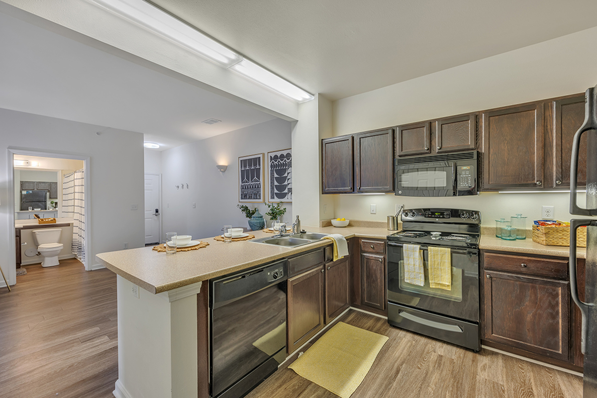 2 Bed 2 Bath - Unfurnished Image