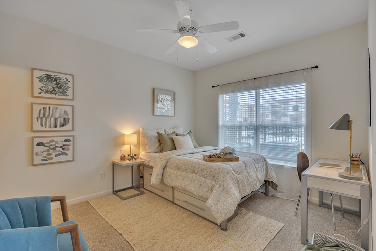 3 Bed 3 Bath - Unfurnished Image
