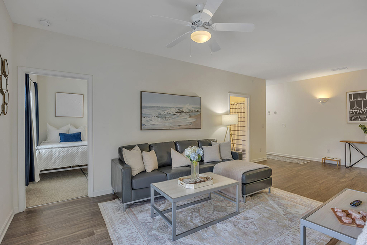 3 Bed 3 Bath - Unfurnished Image