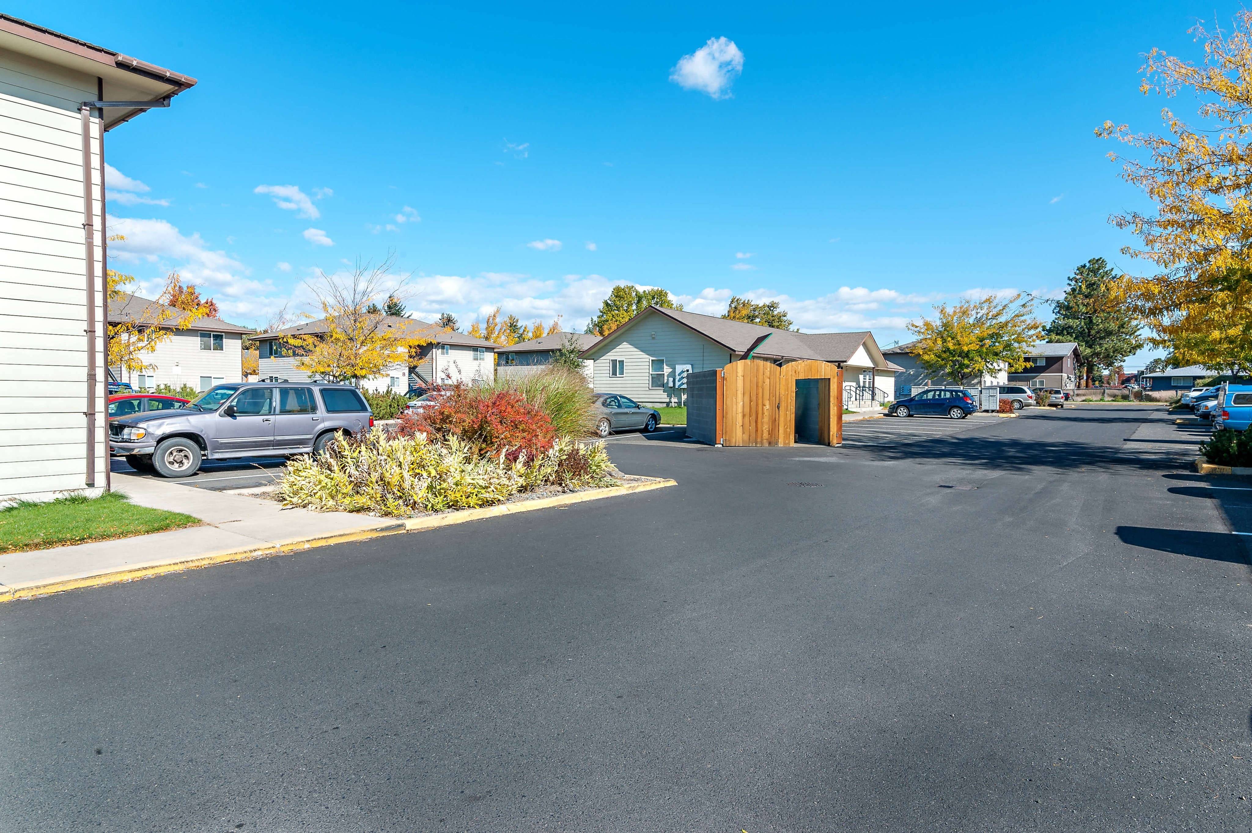 1 3 Bed Apartments Check Availability Rainier Apartments