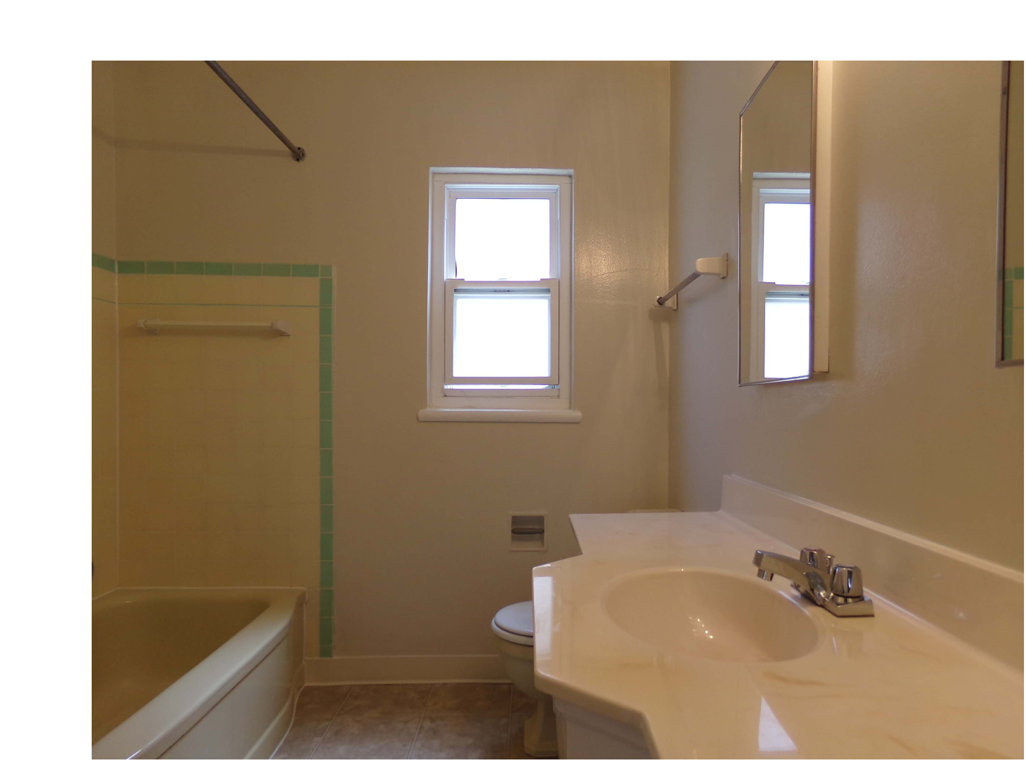 1 2 Bed Apartments Check Availability 519 Bancroft Ave