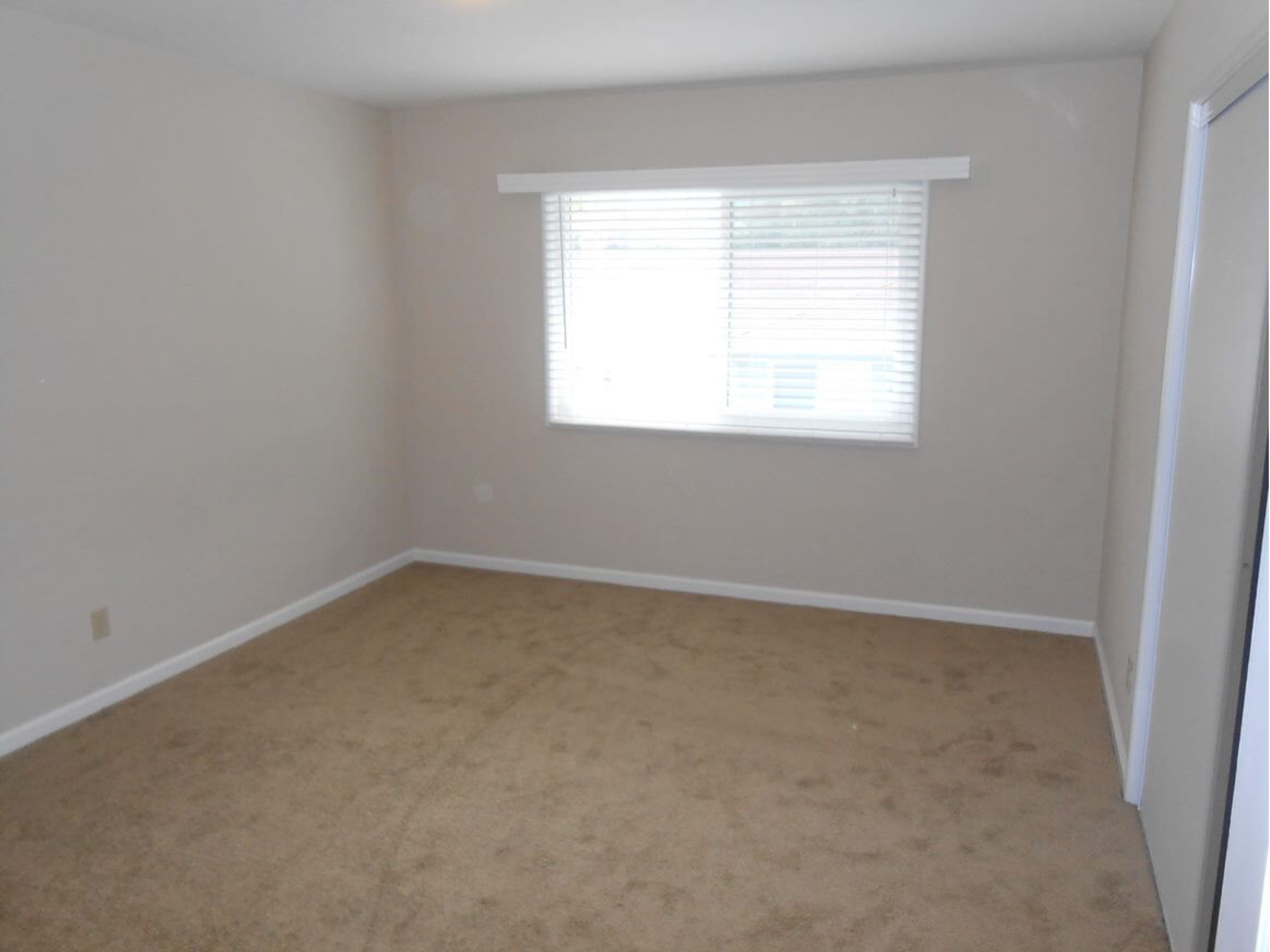 1 2 Bed Apartments Check Availability E Street Apartments