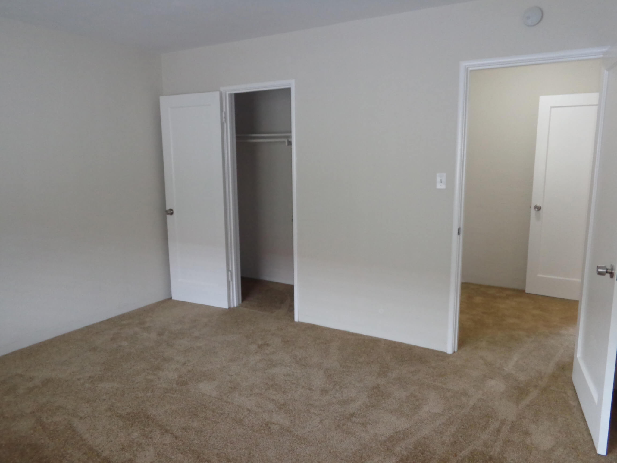 1 2 Bed Apartments Check Availability E Street Apartments