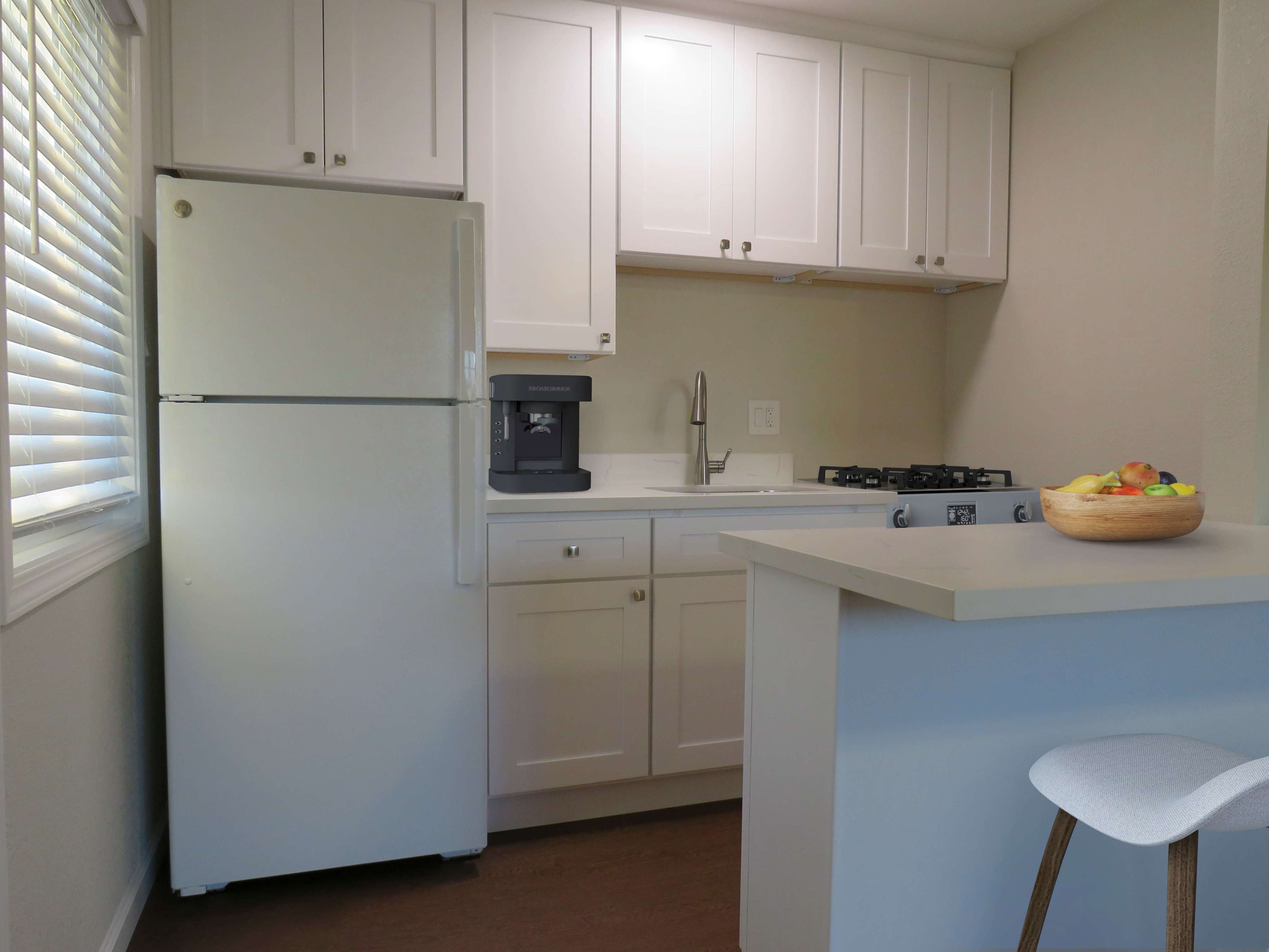 2x1 2 Bed Apartment Alto Apartments