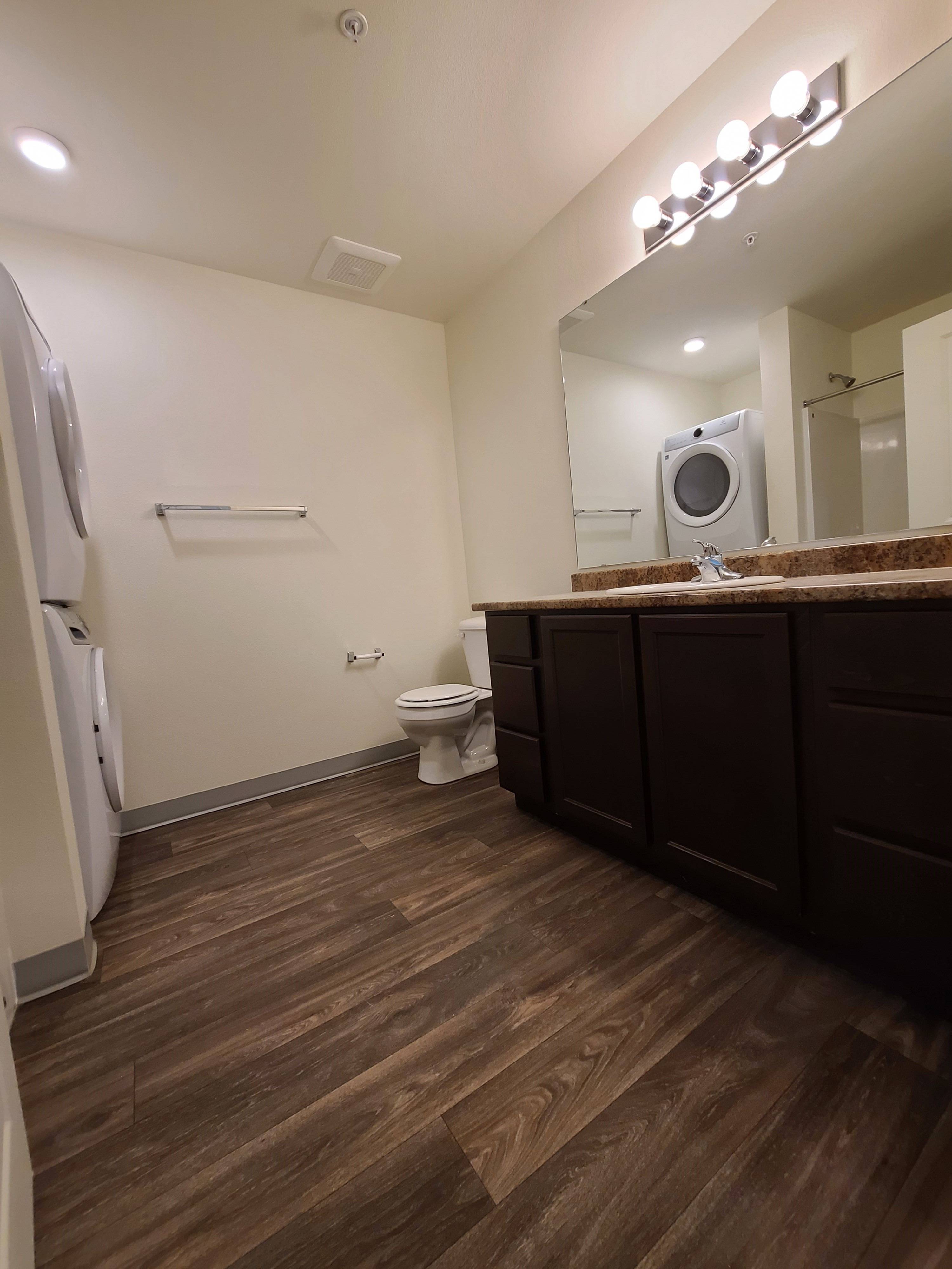 *WAIT LIST ONLY* 1 Bedroom 1 Bed Apartment The Fields Apartments