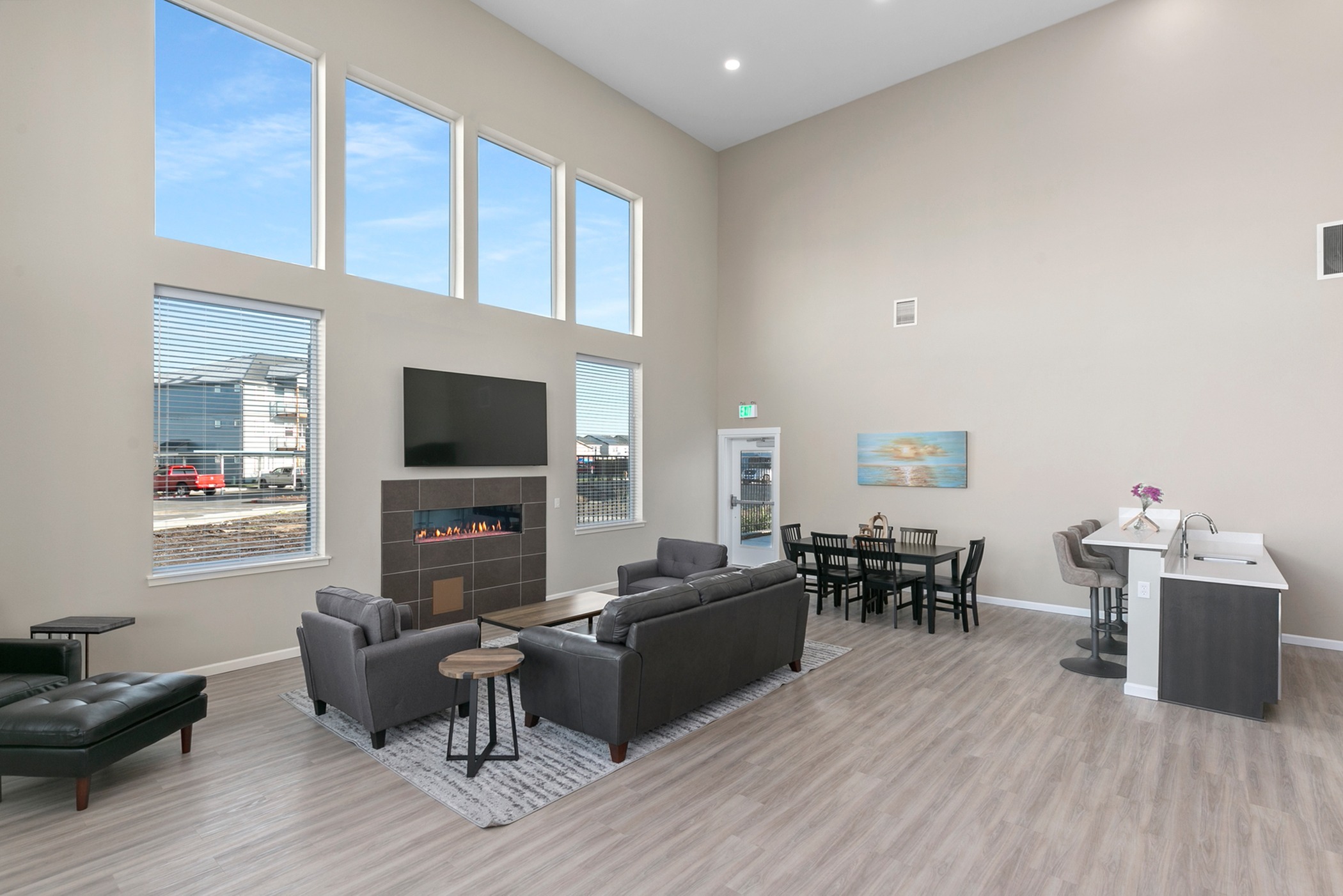 View Photos & Take A Virtual Tour Smith Creek Apartments