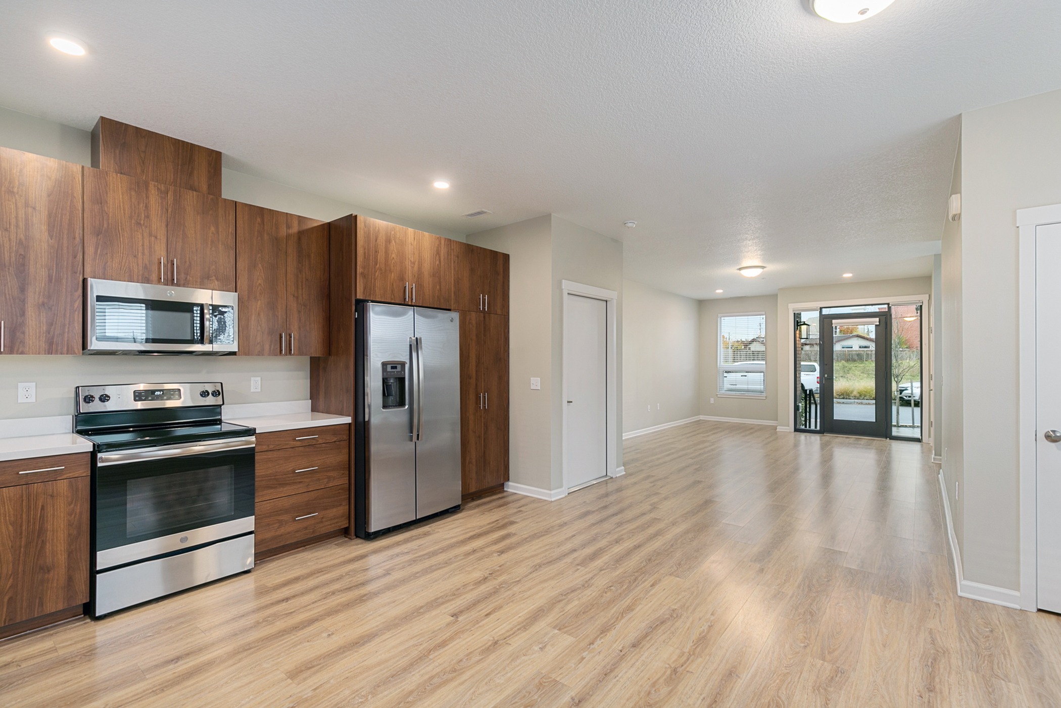 TH1 3 Bed Apartment Independence Landing Apartments