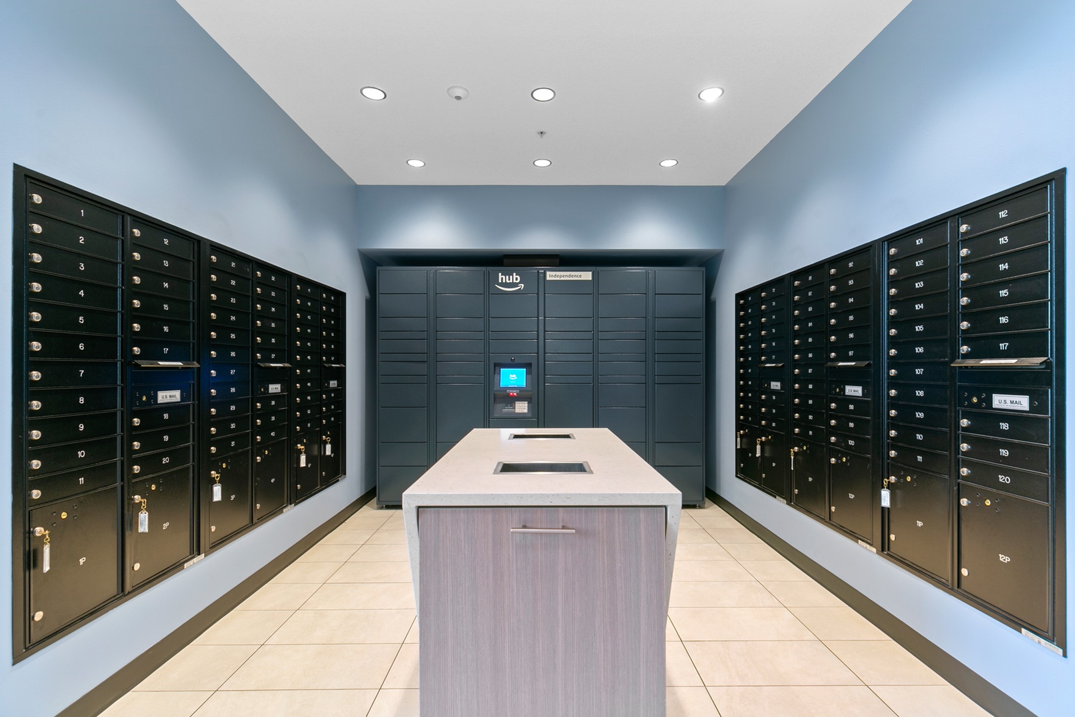 Package Locker w/ 24 Hour Access