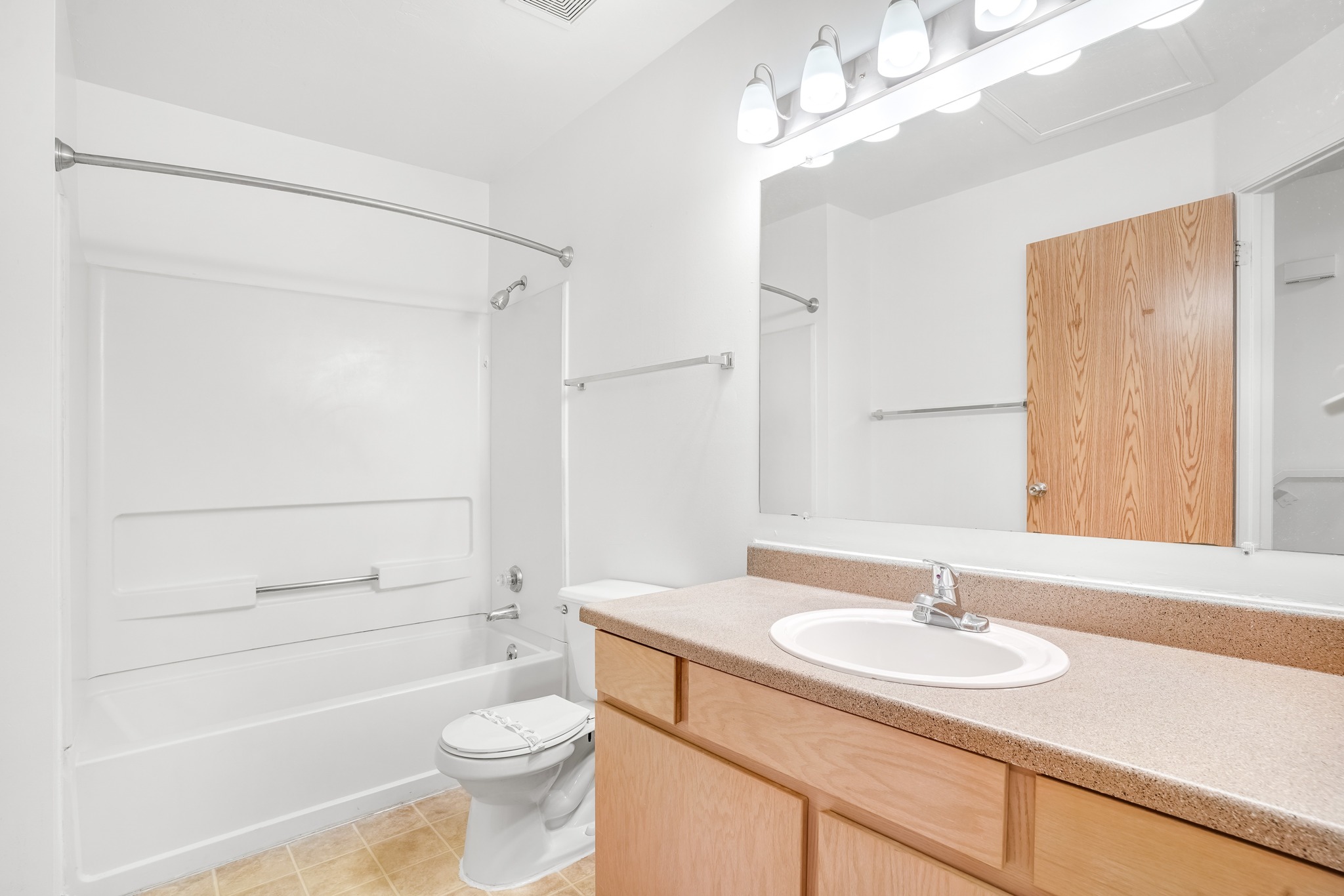 View Photos Boulder Hollow