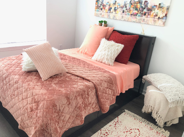 Modern Bedroom | Apartments in Knoxville, TN | Flagship Kerns