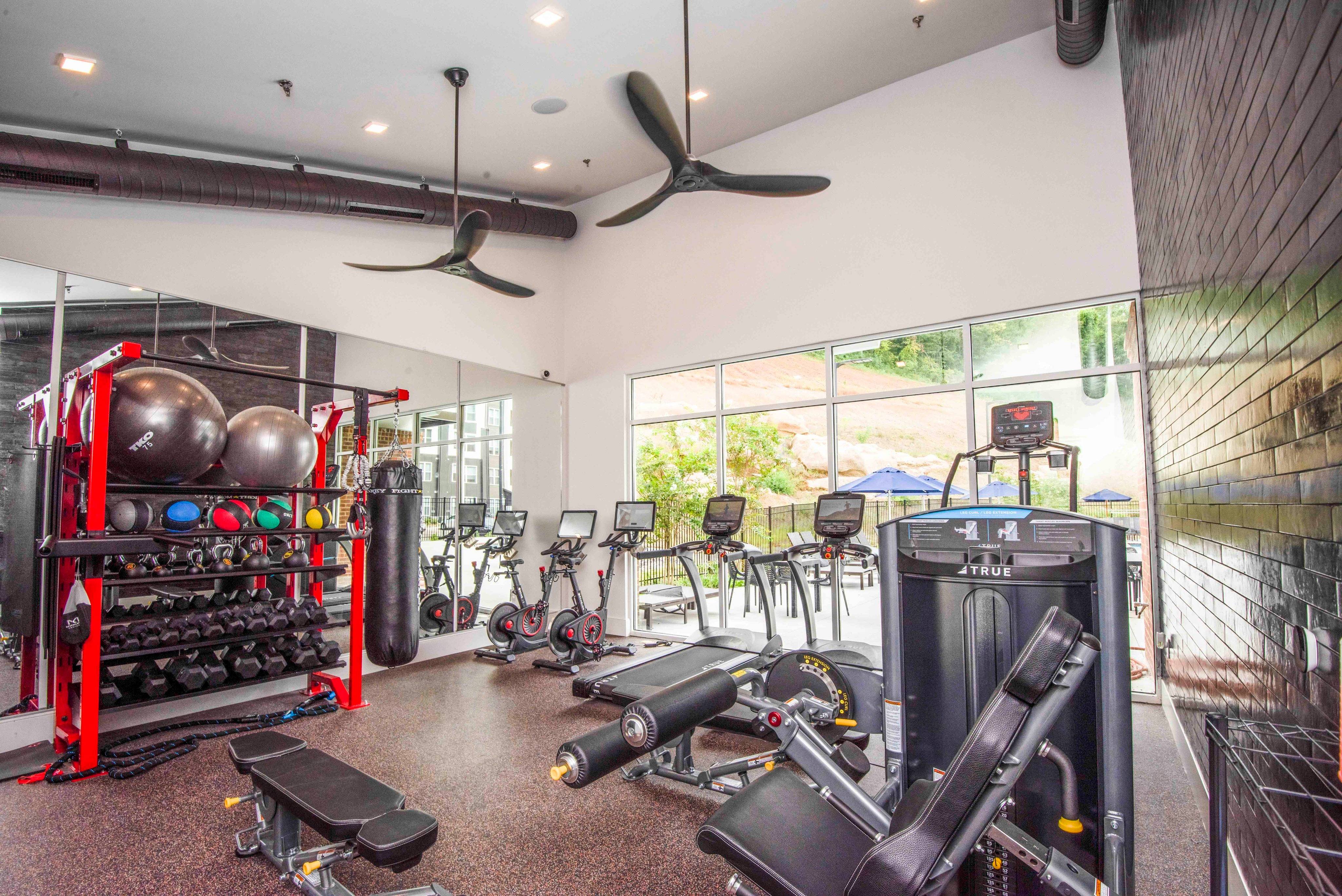 24 Hour Fitness | Flagship Kerns | Knoxville Apartments