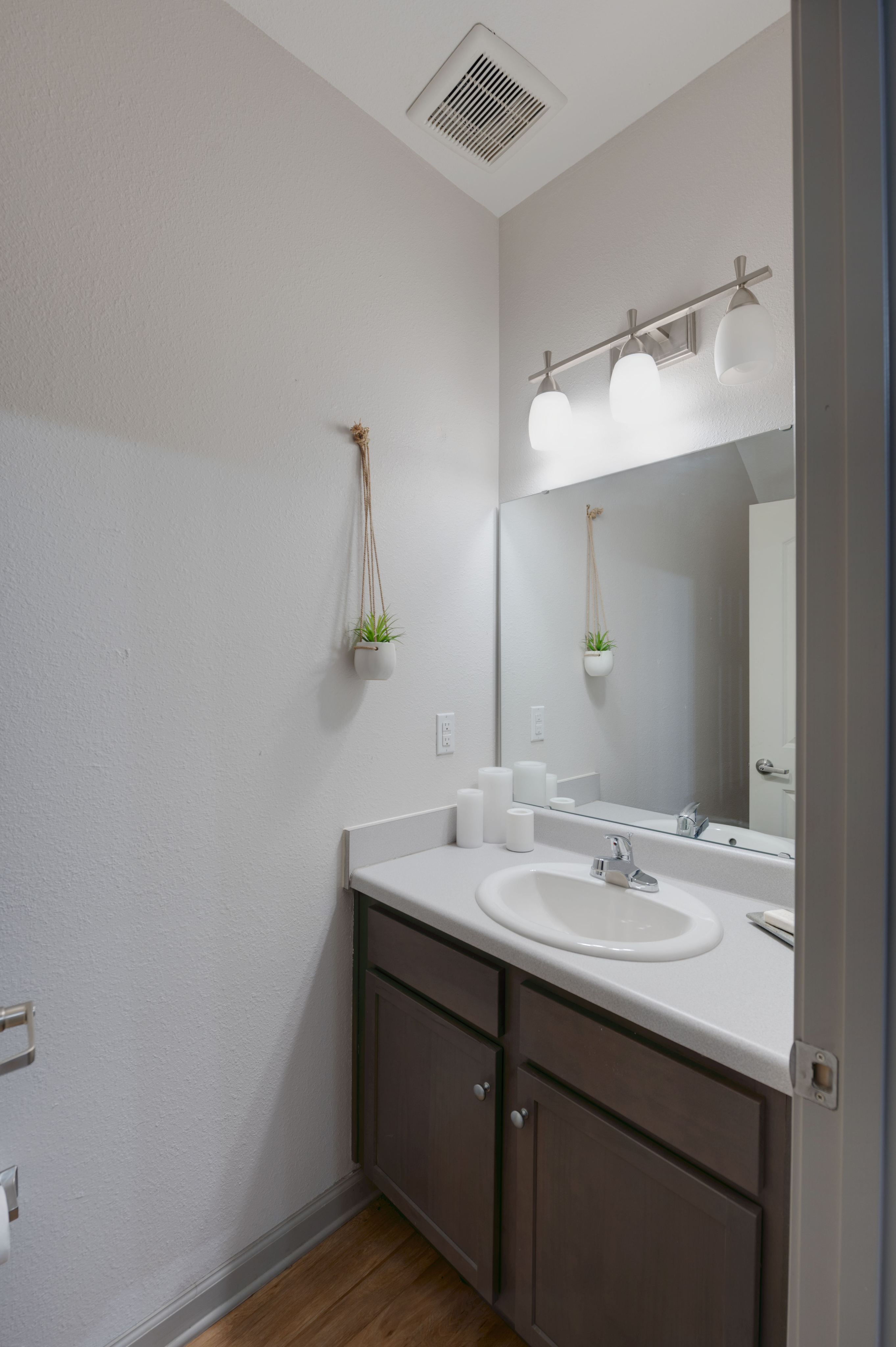 Resident Bathroom | Apartments in Conway, SC | Bellamy Coastal