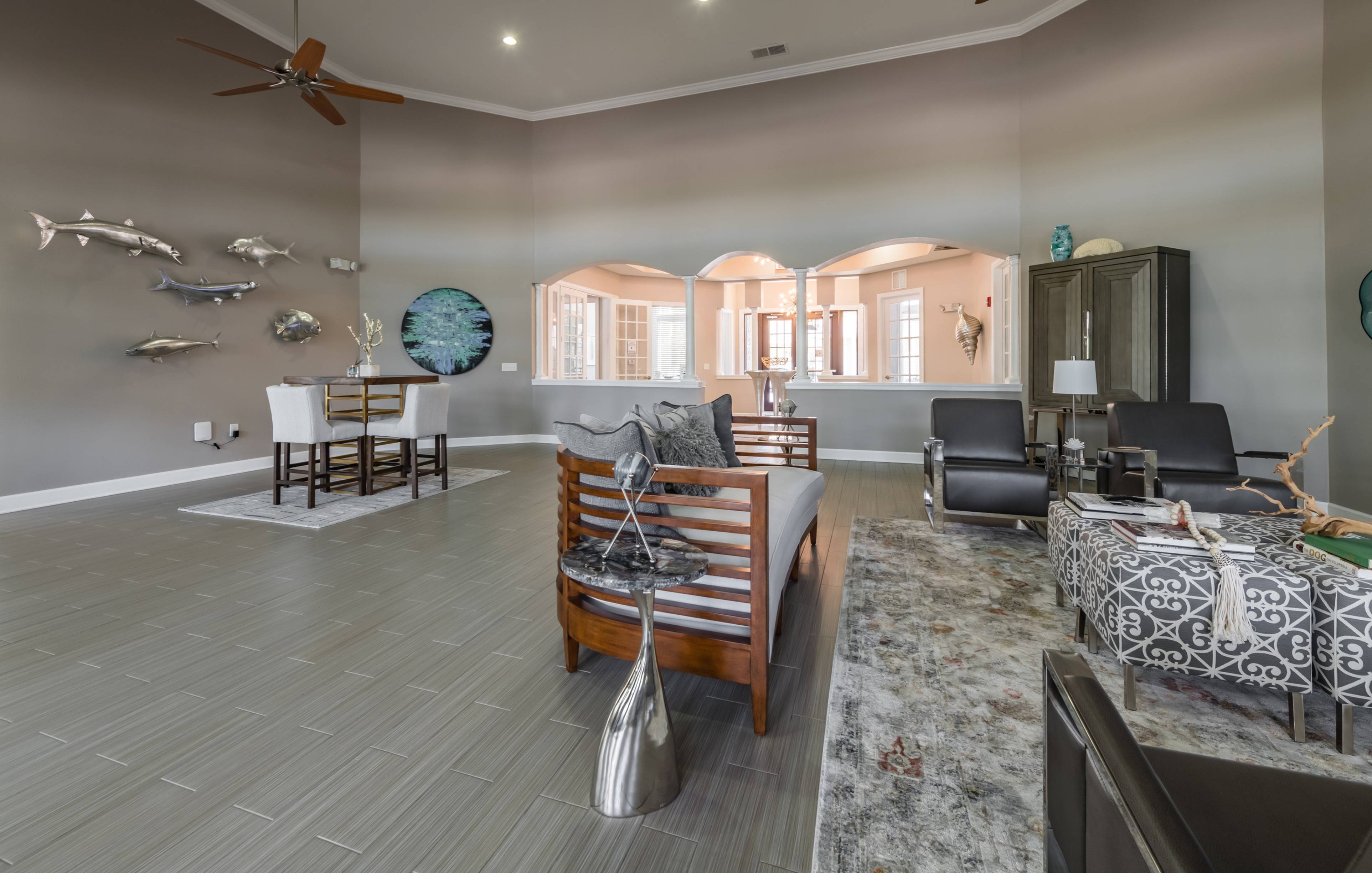 View Photos & Take A Virtual Tour Edgewater Crossings