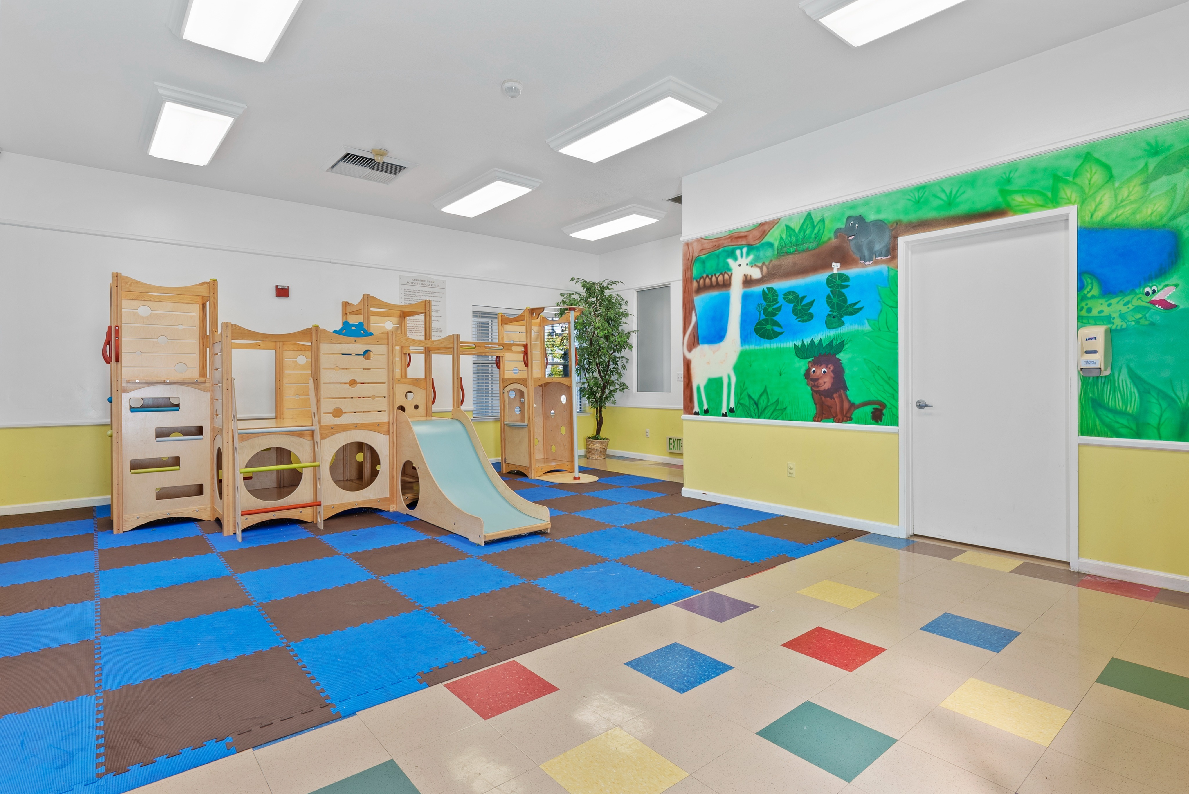 View Photos Parkside Glen