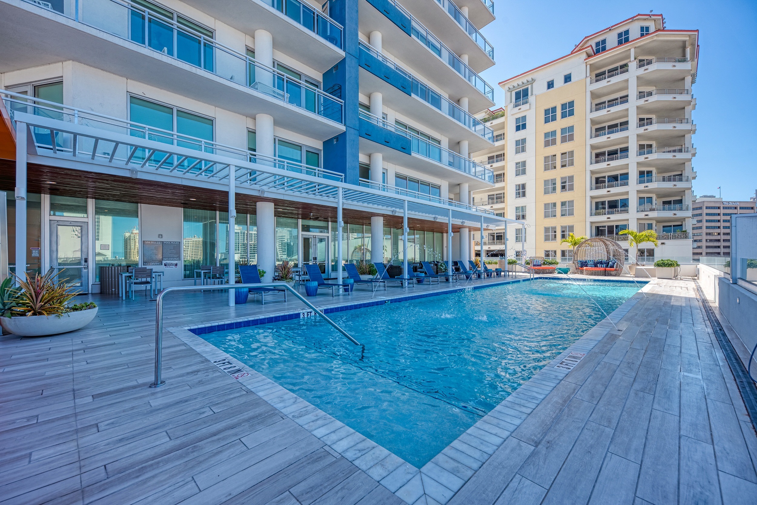 Best Apartment Rentals in Sarasota FL Photos & Tour