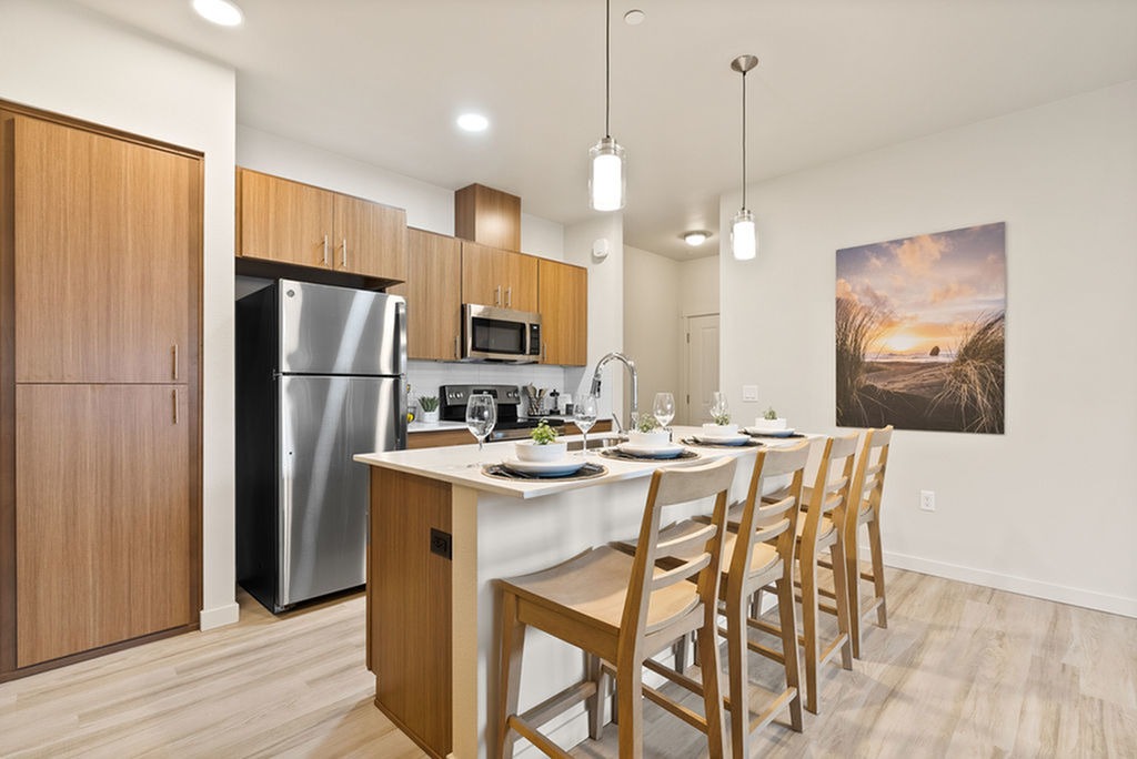 Modern 1, 2, & 3 Bedroom Apartments in Vancouver WA Meritum Evergreen