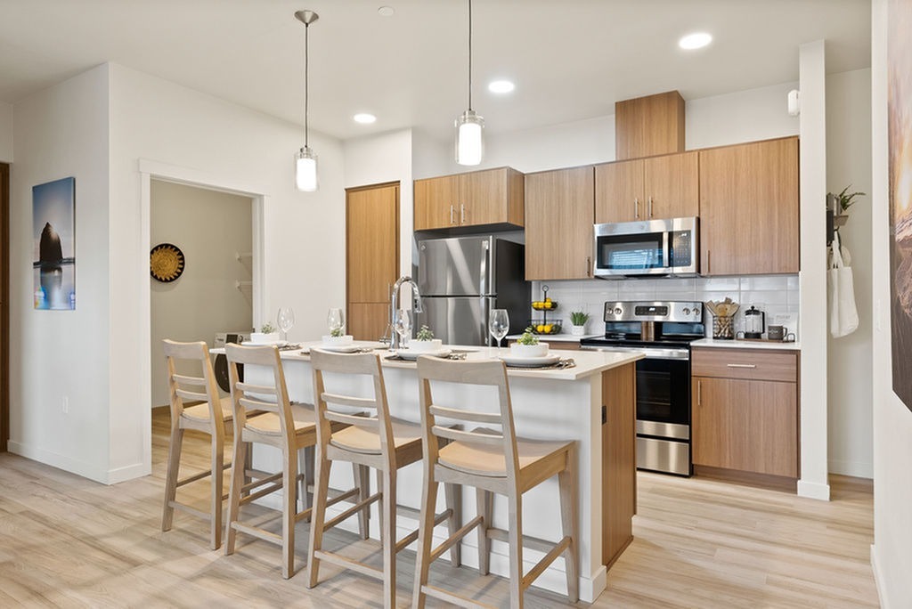 Browse Photos of Meritum Evergreen's Community & Apartment Finishes in