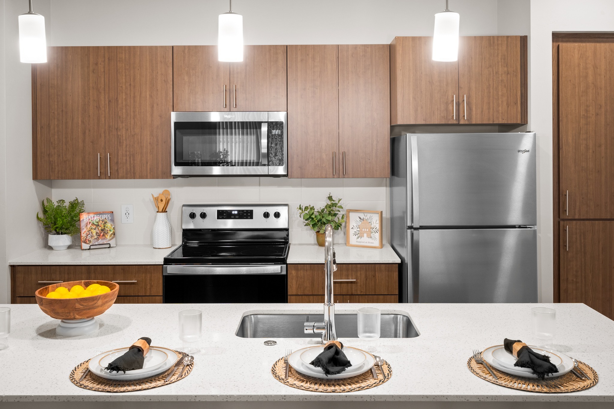 Upscale 1, 2, & 3 Bedroom Apartments in Queen Creek, AZ Acero Harvest