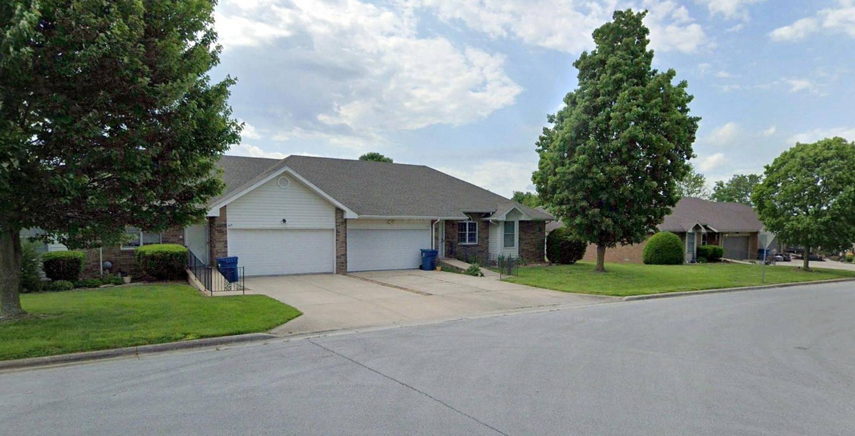 Vintage Park Apartments In Nixa, MO