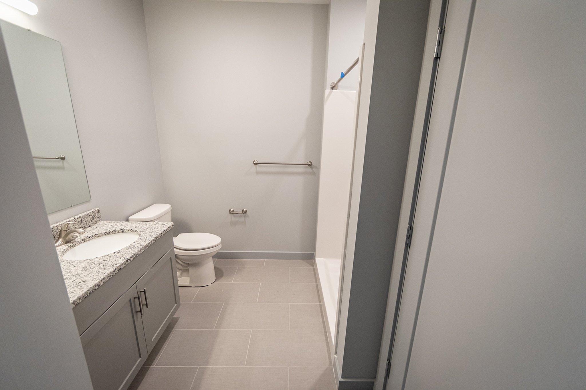 Photos & Tours Apartments in Bedford, NH at The Chandler