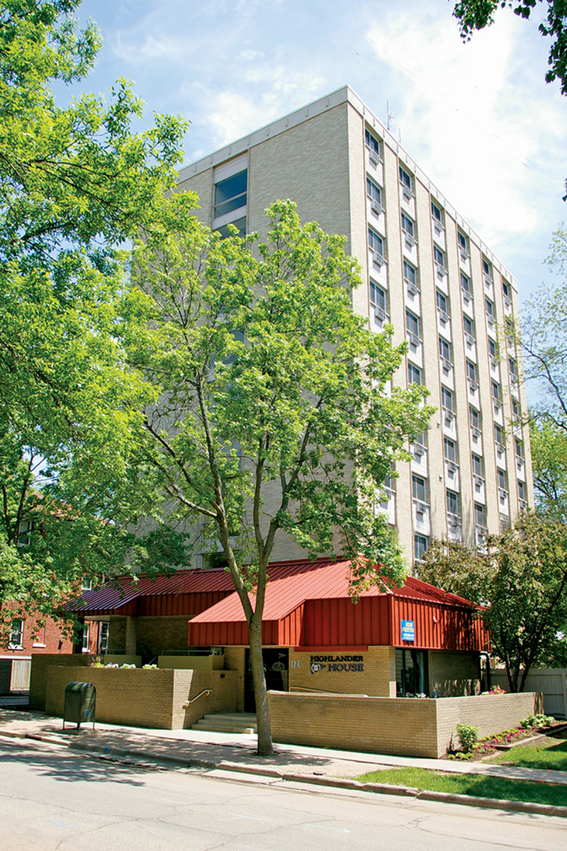 The Highlander Apartment Rentals