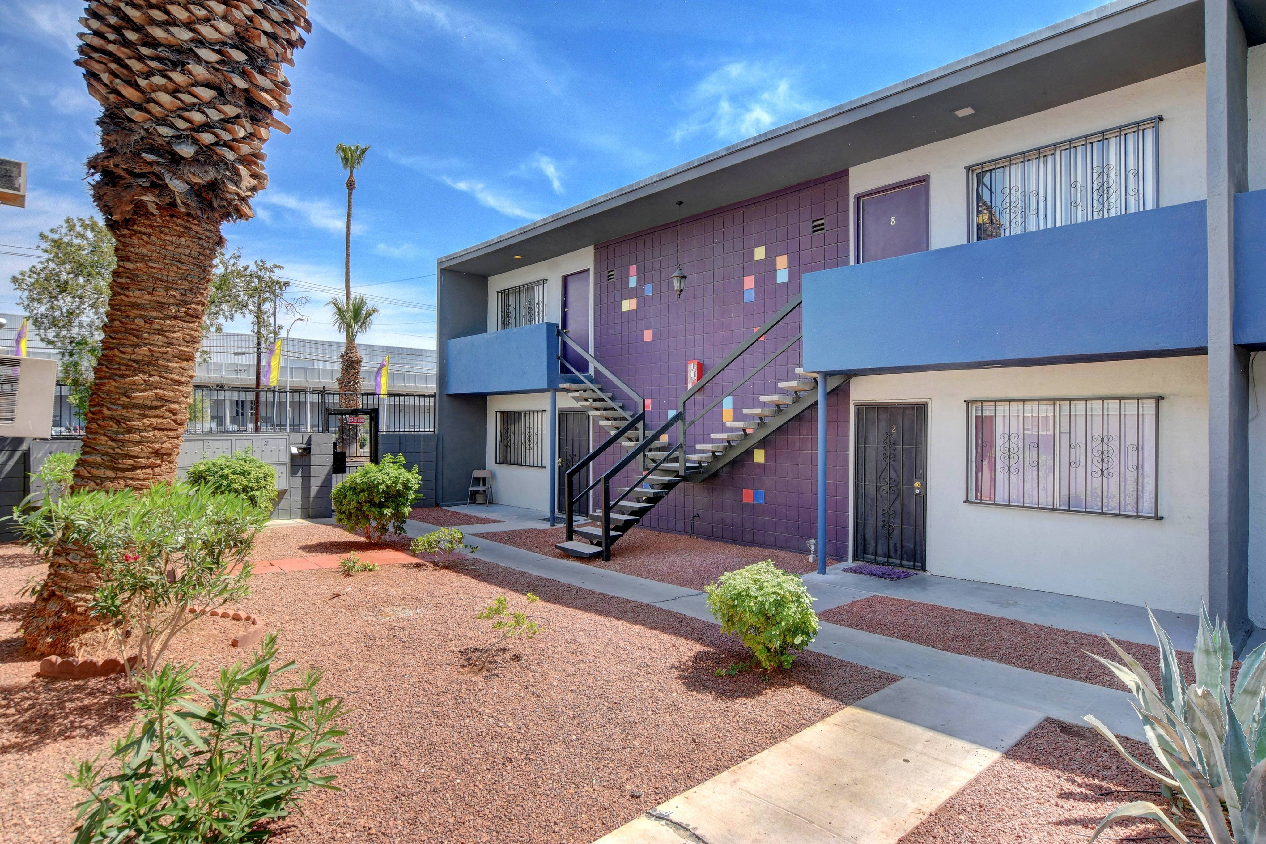 KNC Square Apartments In Las Vegas, NV