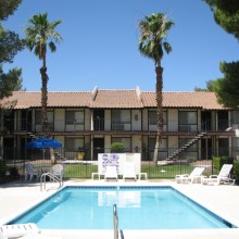 Studio - 2 Bed Apartments - Check Availability | Redwood Gardens