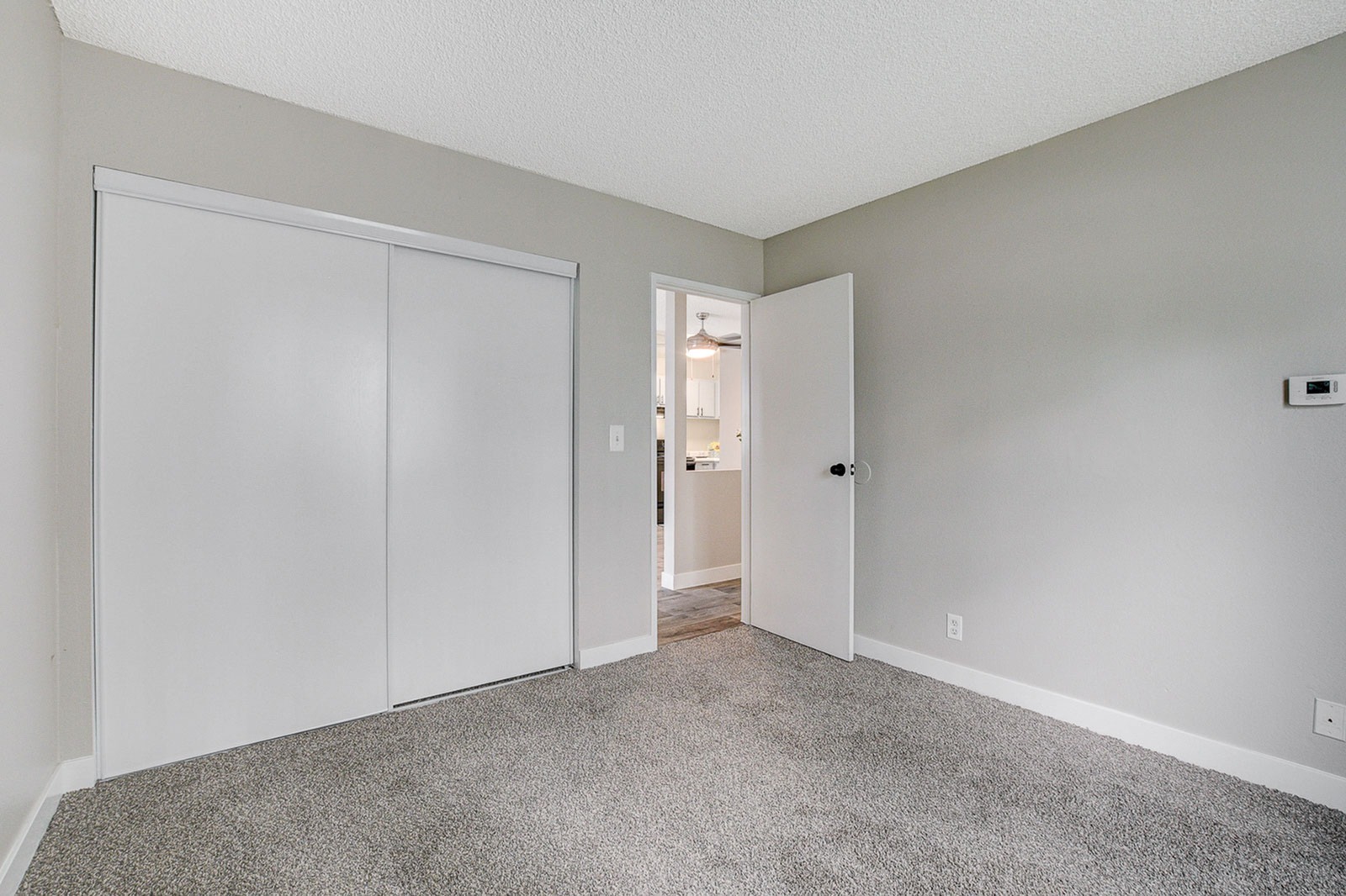 View Photos Cameron Apartments