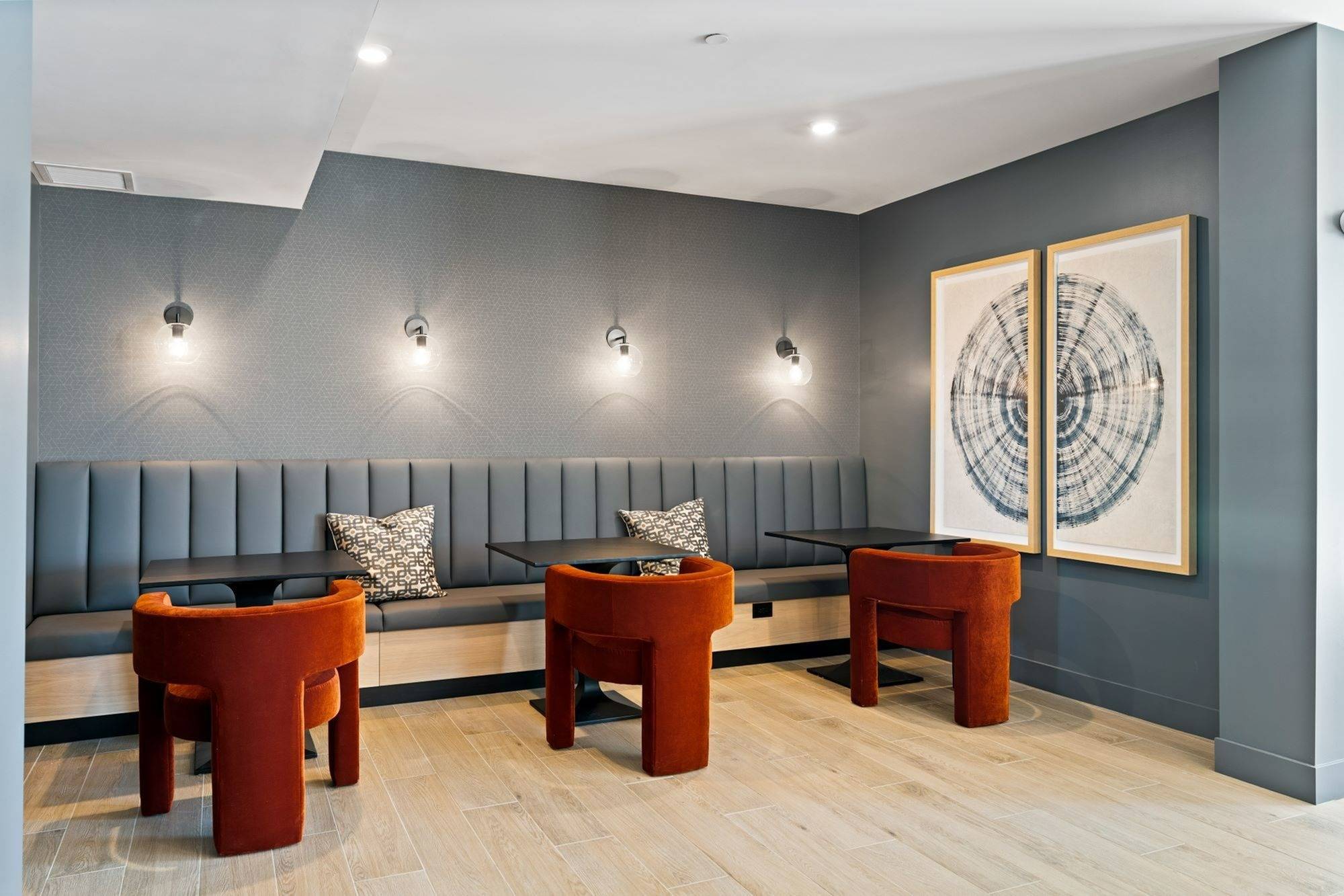 Photos of Park Avenue Apartments