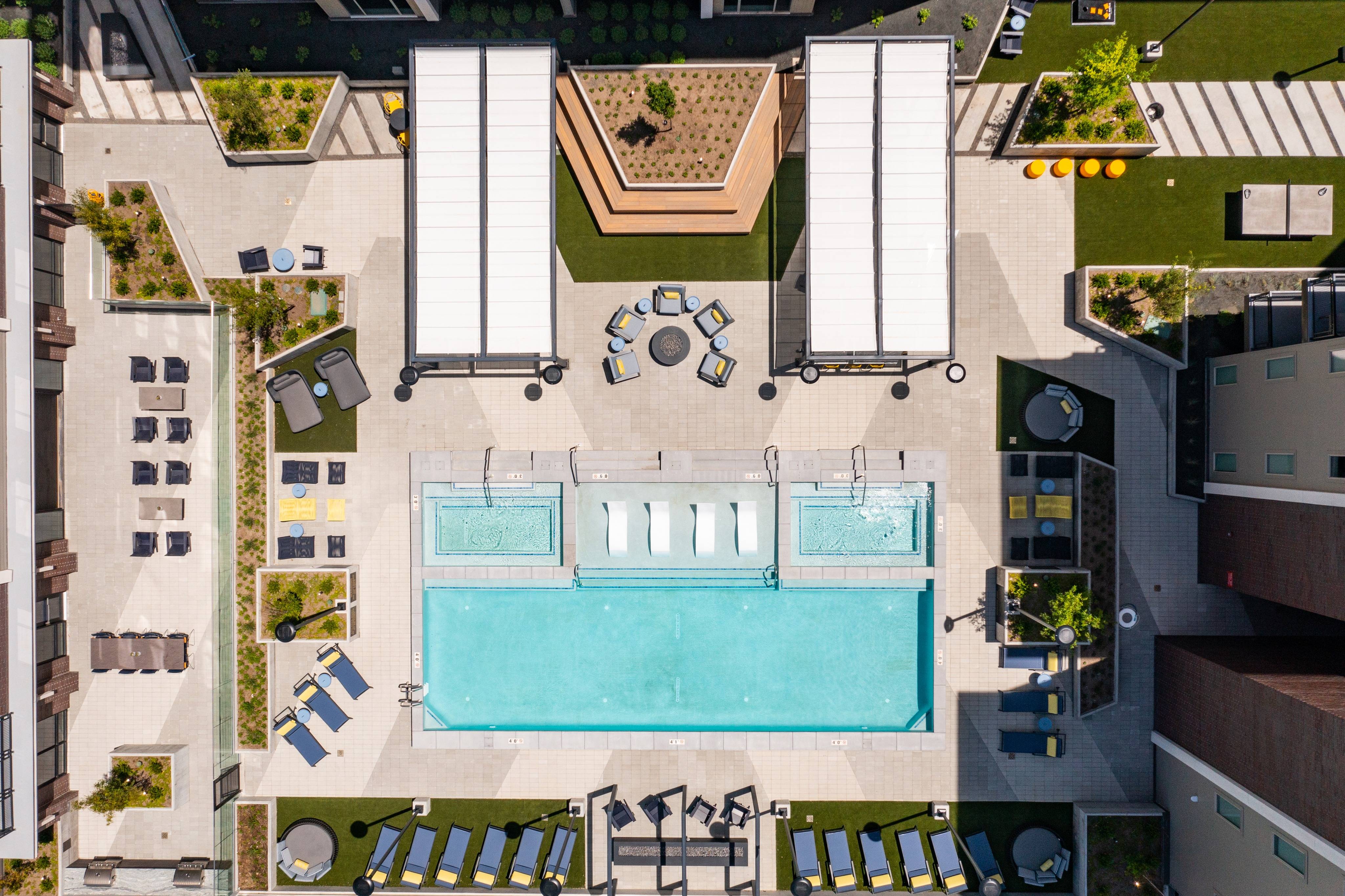 Photos of Park Avenue Apartments