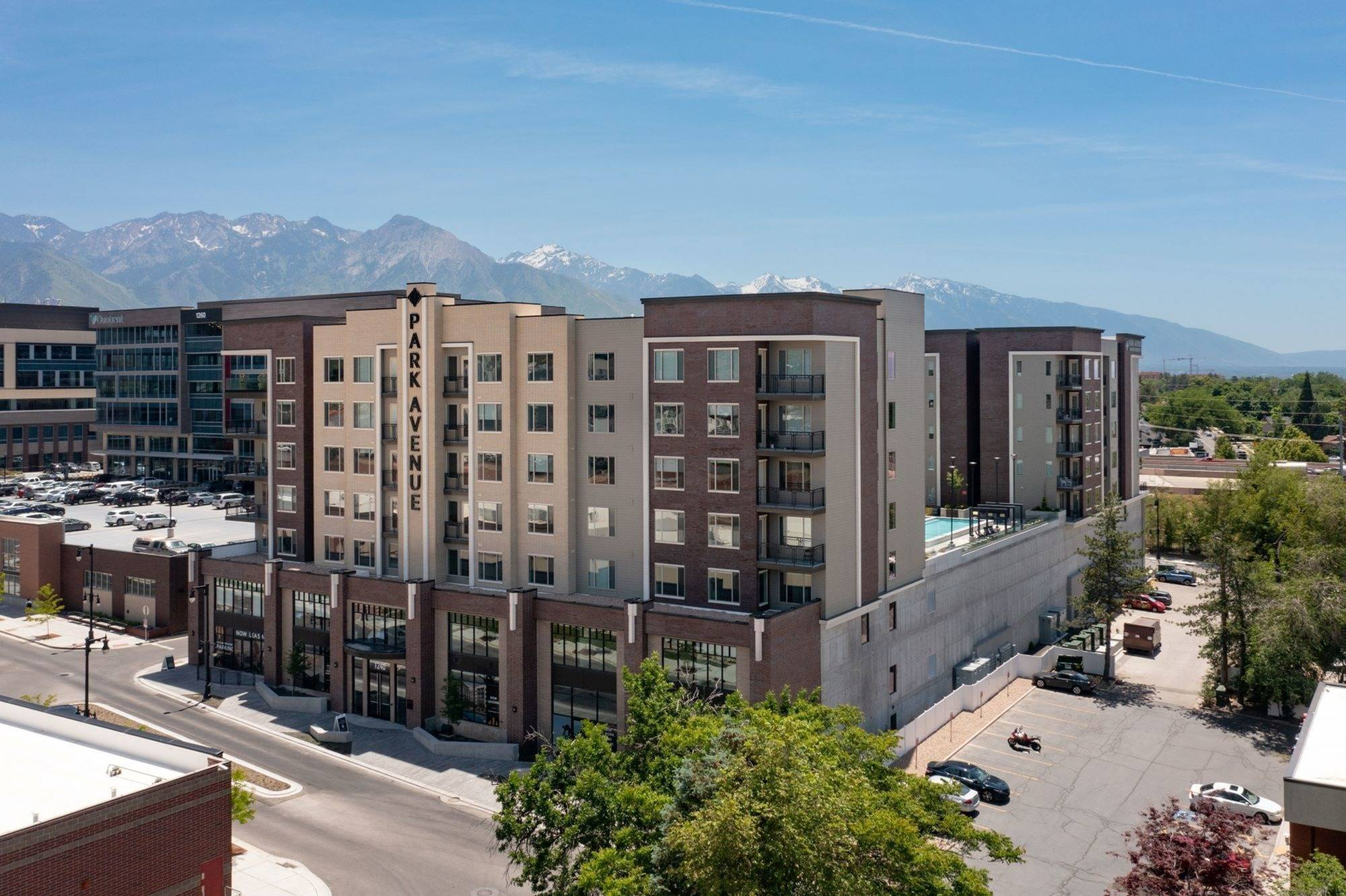 Photos of Park Avenue Apartments