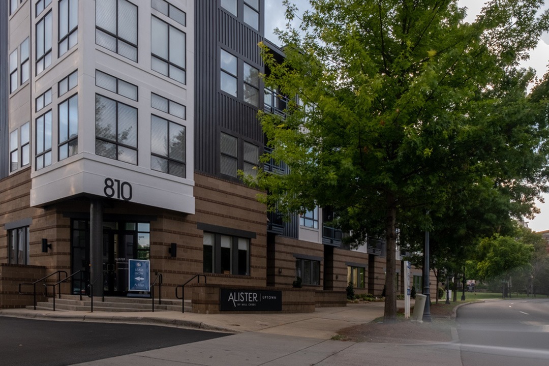Photo Gallery Alister Uptown Charlotte Apartments for Rent