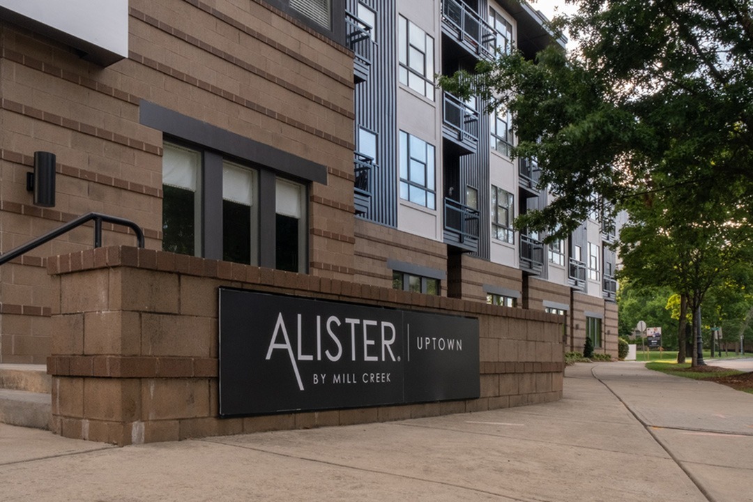 Photos & Tours Alister Uptown Charlotte Apartments for Rent