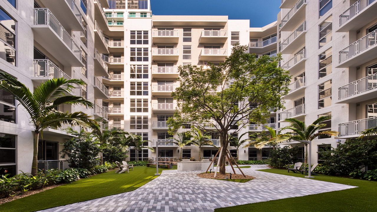 View Photos & Take A Virtual Tour Modera Edgewater