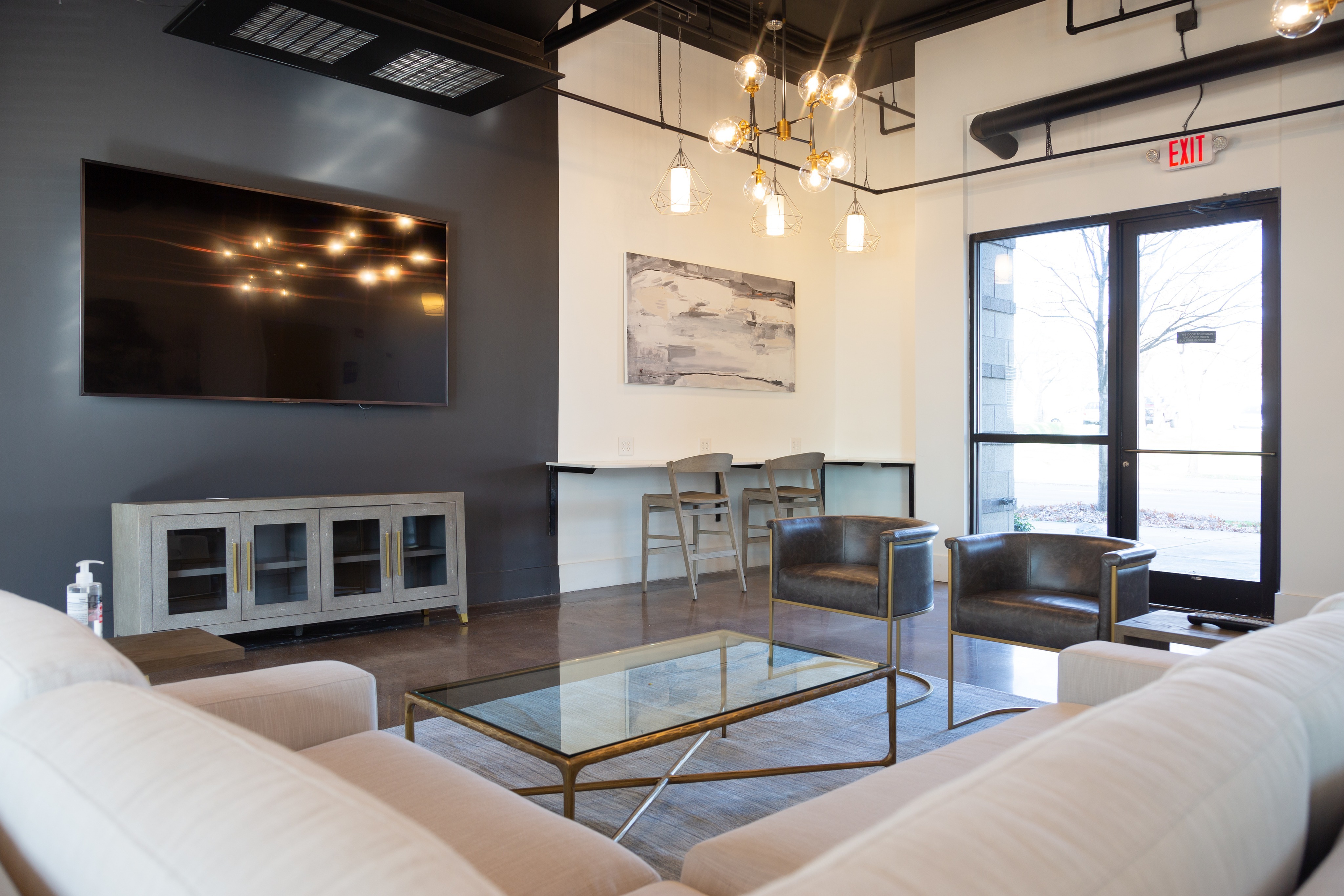 Photos & Tours Alister Uptown Charlotte Apartments for Rent