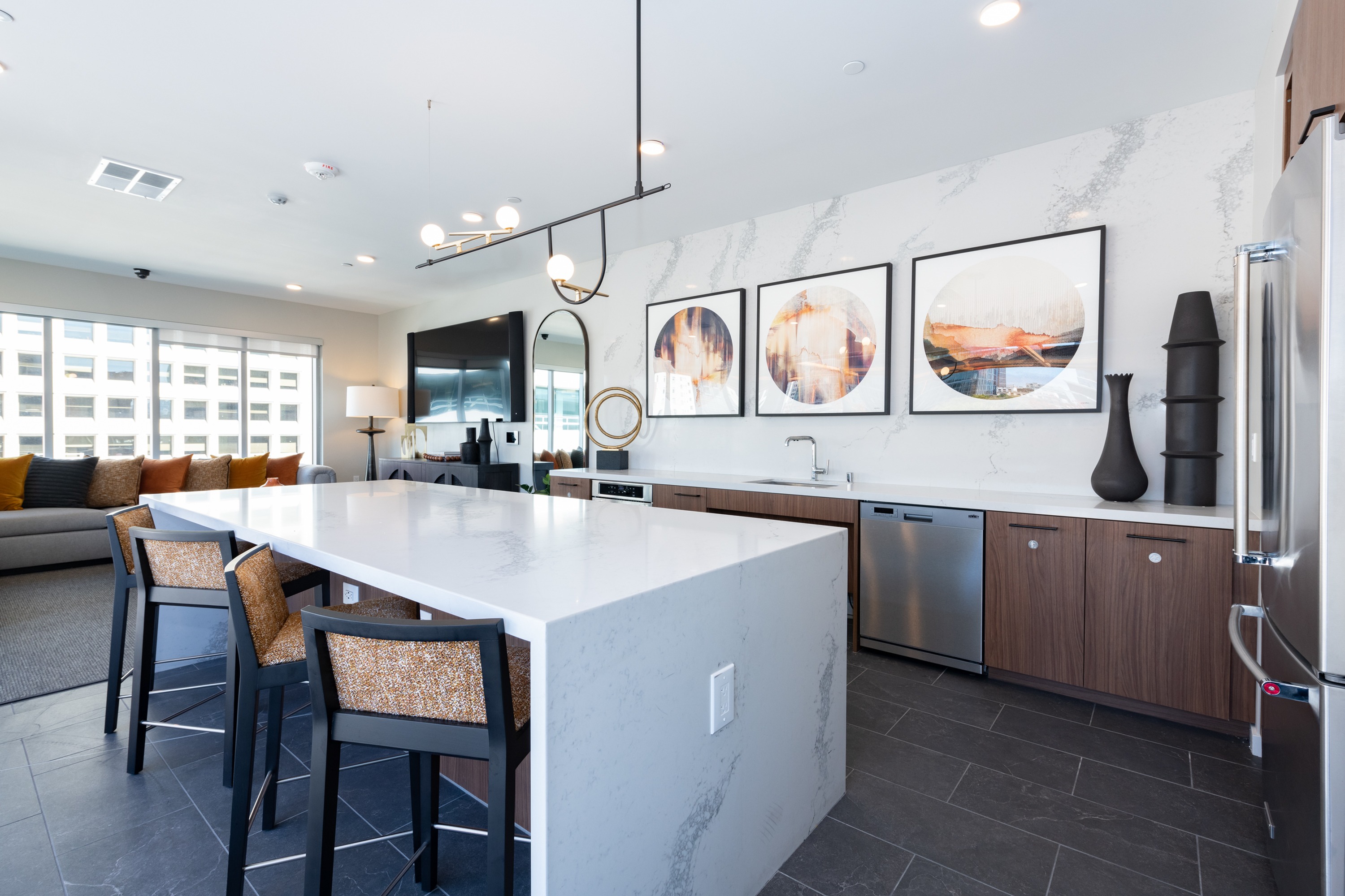 Gather at the Outdoor Rooftop Kitchen + Dining Area