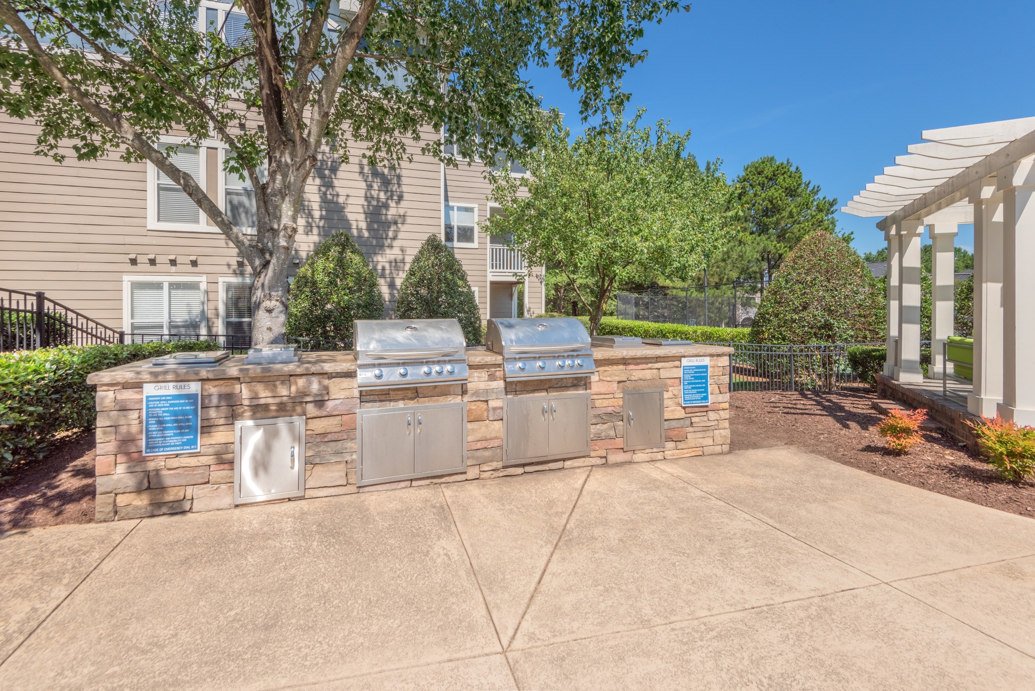 View Our Amenities Alister Lake Lynn